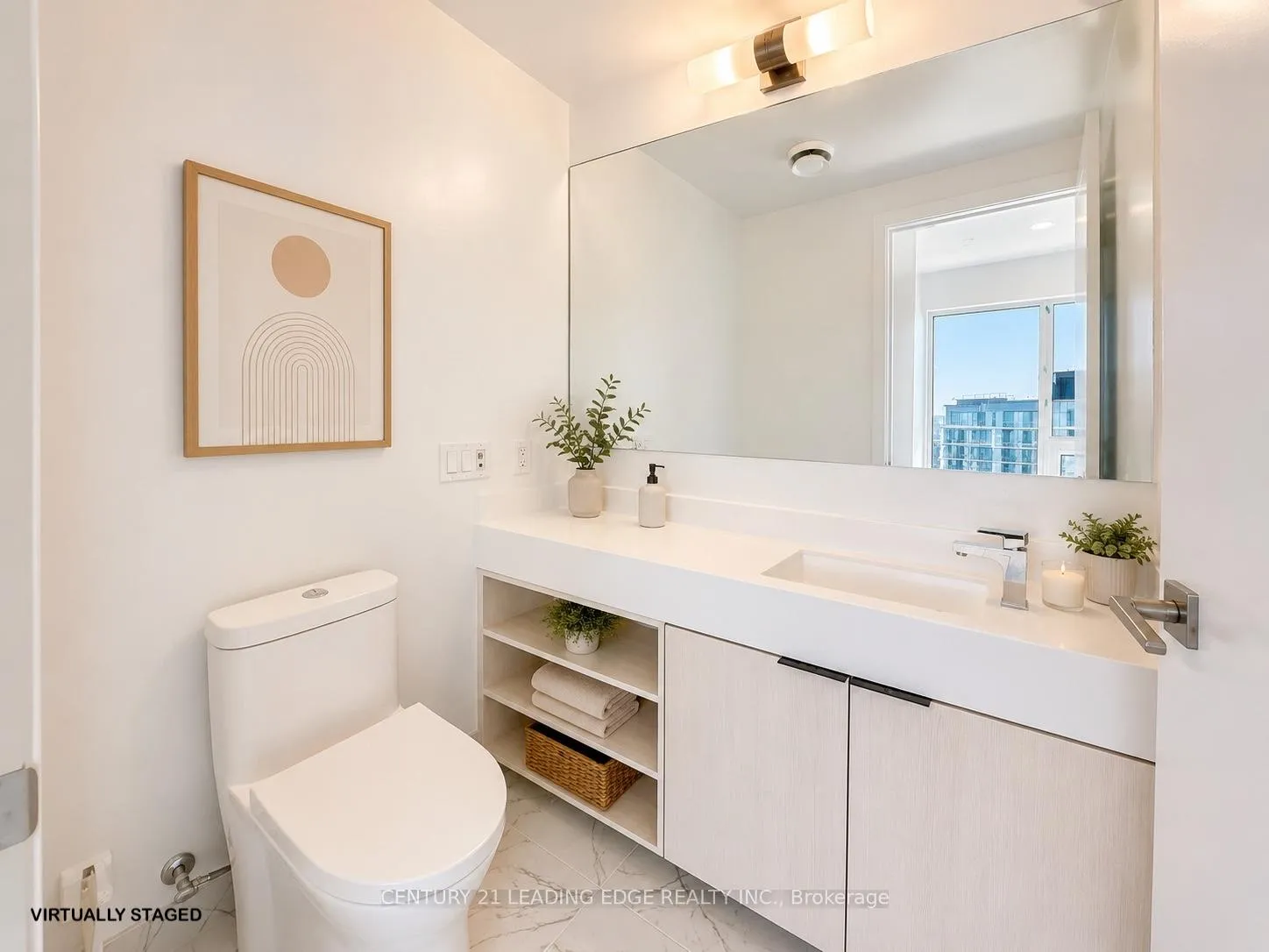 Photo 6 of Unit 3601, 82 Dalhousie Street, Toronto, Church-Yonge Corridor — HOMEH