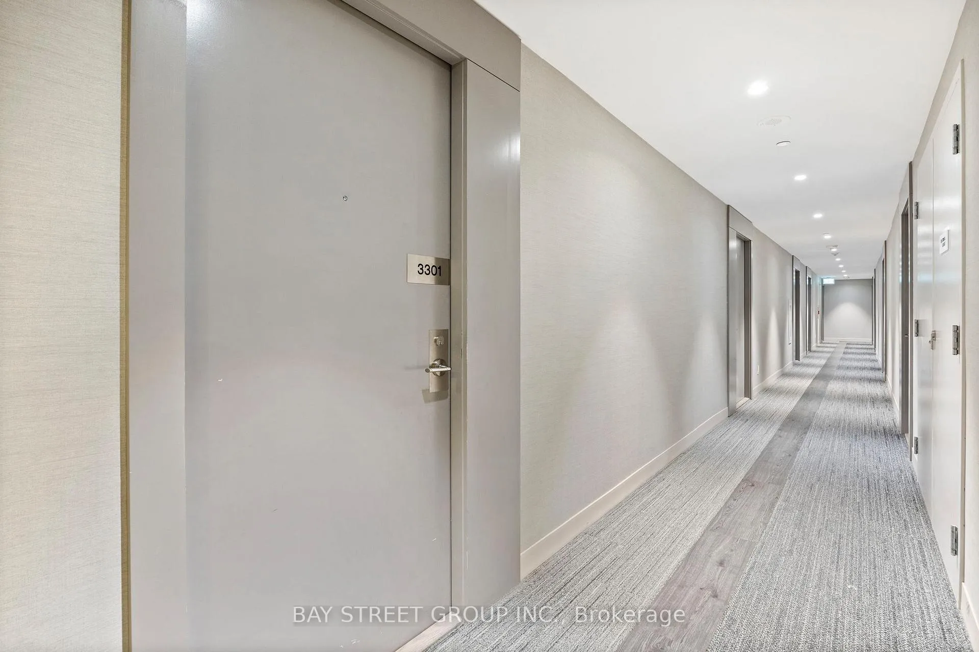 Photo 6 of Unit 3301, 19 Western Battery Road, Toronto, Niagara — HOMEH