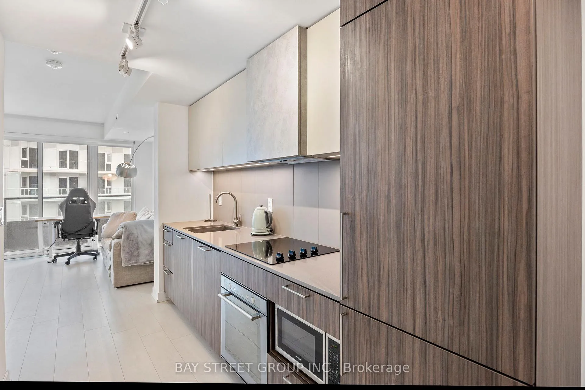 Photo 10 of Unit 3301, 19 Western Battery Road, Toronto, Niagara — HOMEH