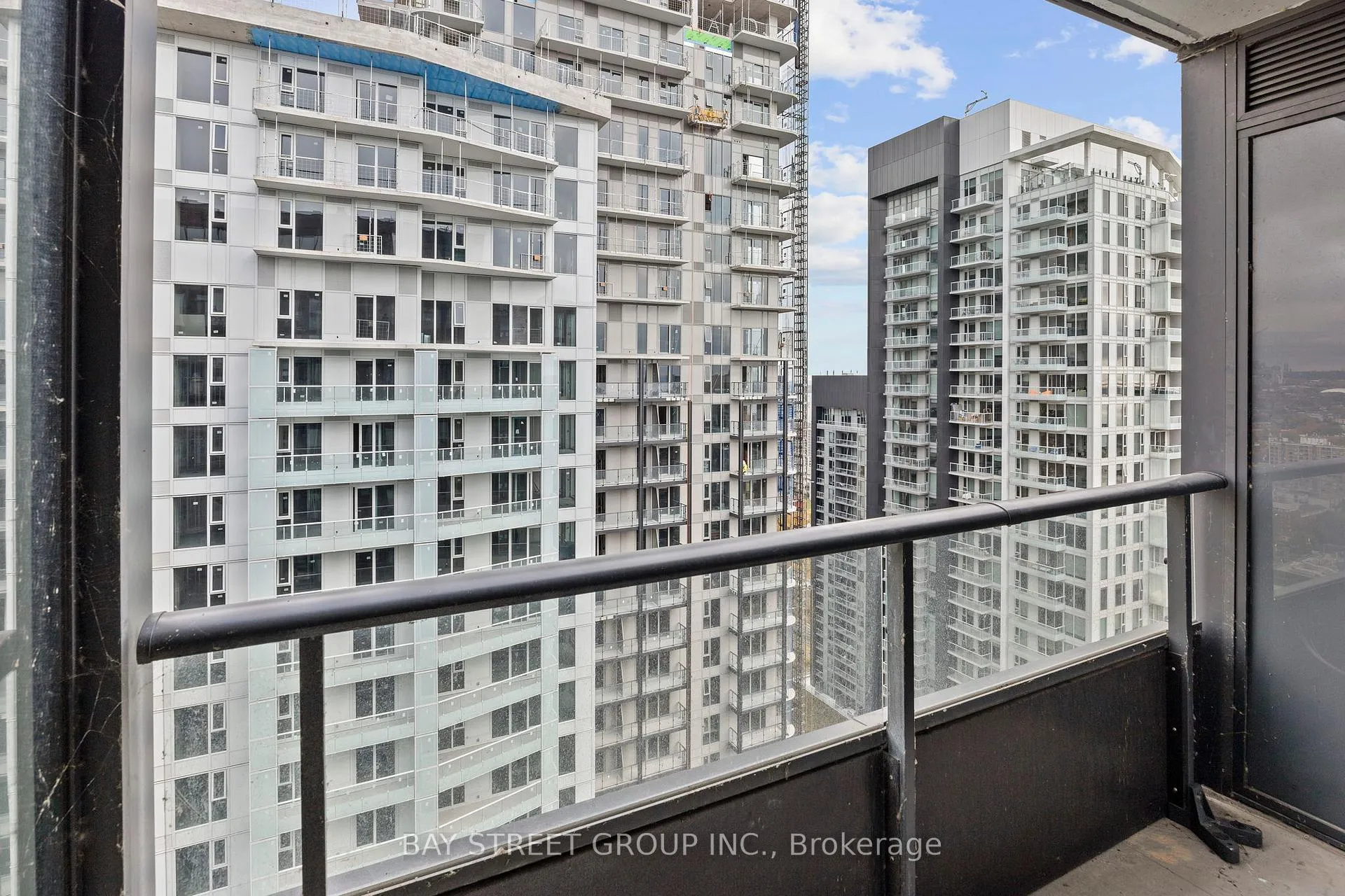 Photo 22 of Unit 3301, 19 Western Battery Road, Toronto, Niagara — HOMEH