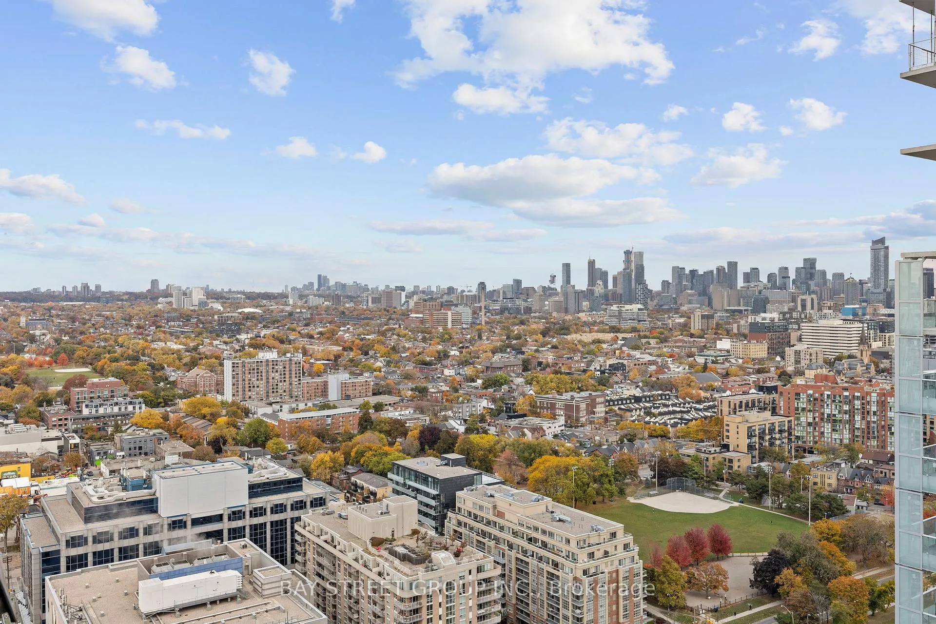 Photo 24 of Unit 3301, 19 Western Battery Road, Toronto, Niagara — HOMEH