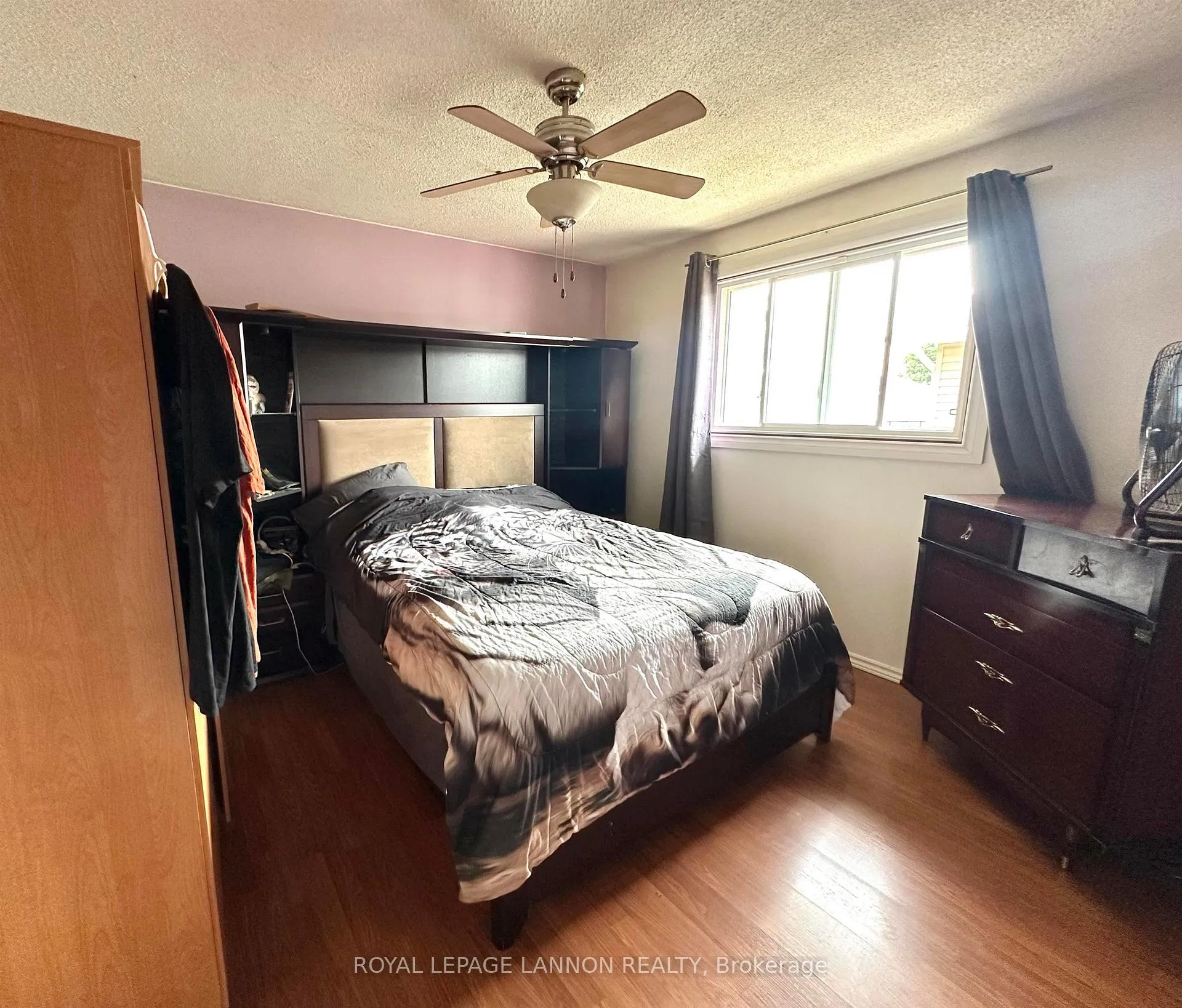 Photo 9 of 251 Strand Ave, Thunder Bay, John Street North — HOMEH