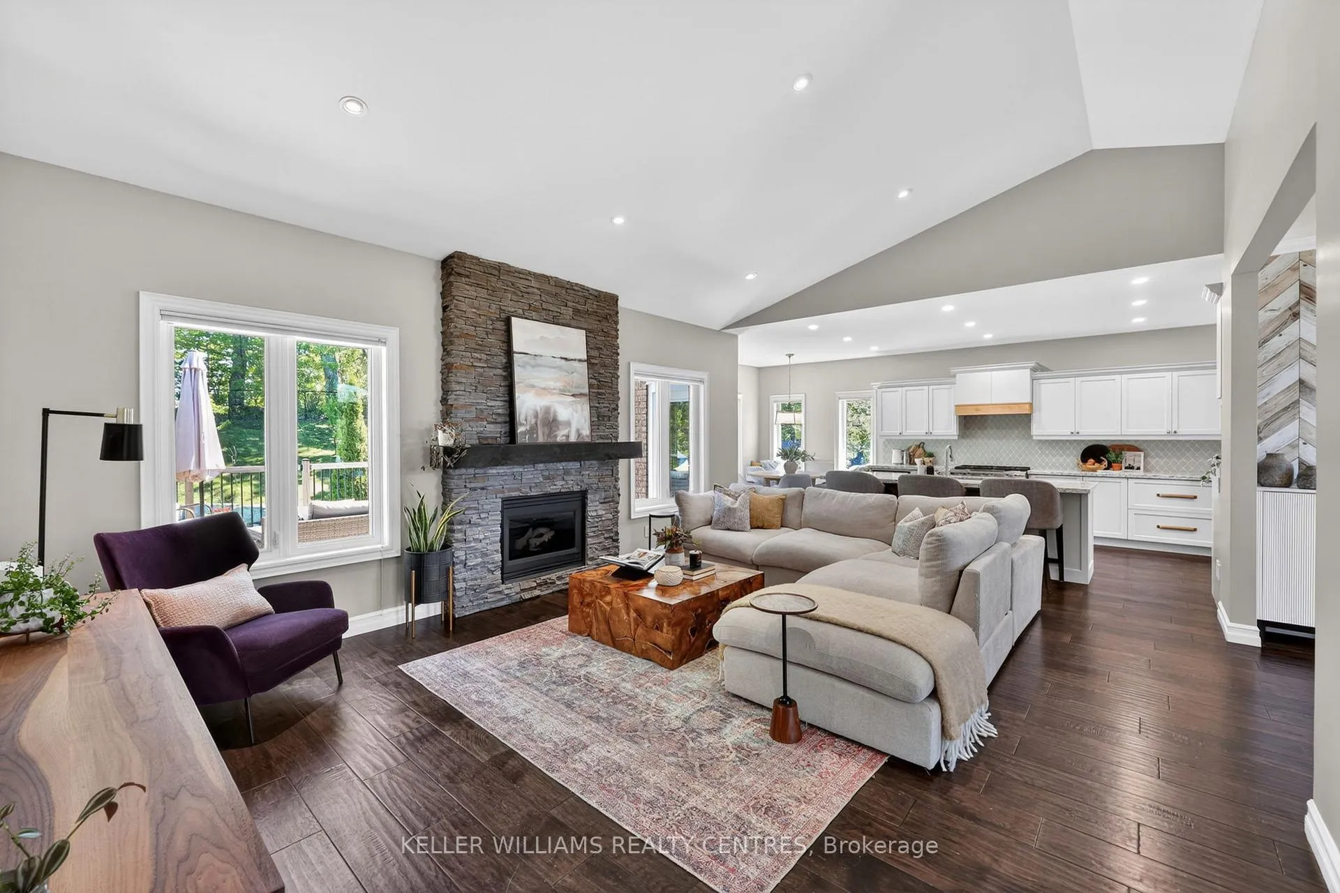 Photo 5 of 50 Glenhuron Drive, Springwater, Midhurst — HOMEH