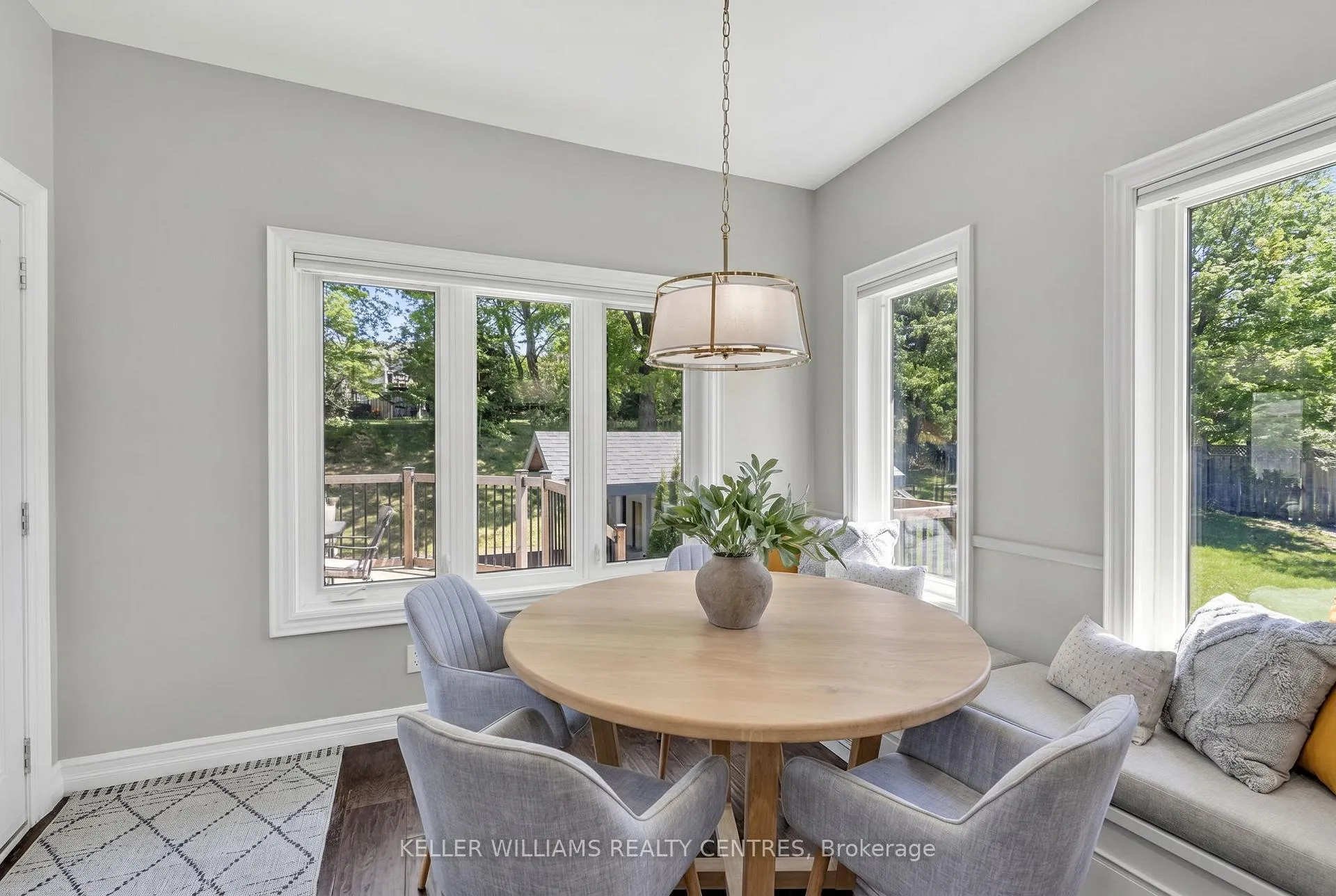 Photo 9 of 50 Glenhuron Drive, Springwater, Midhurst — HOMEH