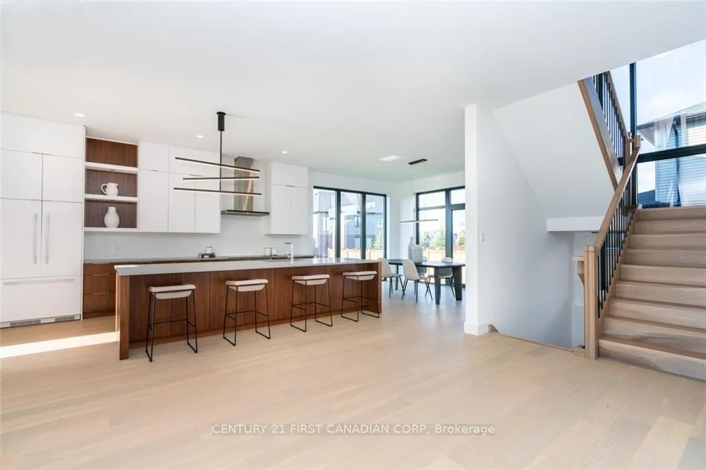 Photo 16 of 3533 Silverleaf Chase, London, South V — HOMEH