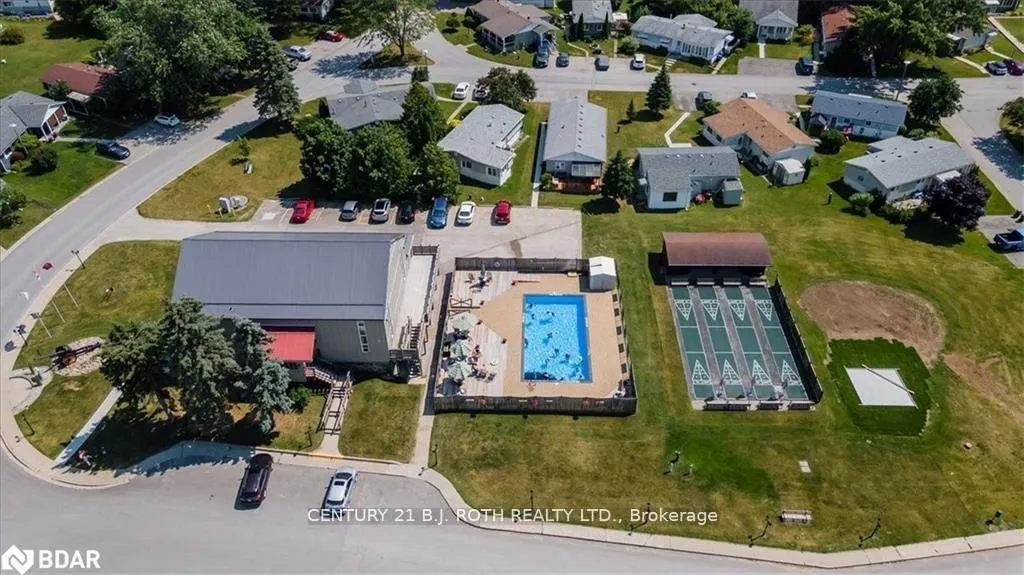 Photo 26 of 101 Linden Lane, Innisfil, Rural Innisfil — HOMEH