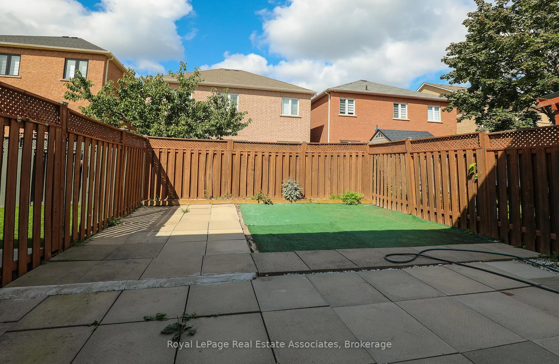 Photo 12 of 124 Nathaniel Crescent, Brampton, Bram West — HOMEH