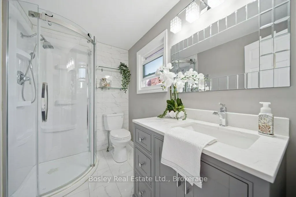 Photo 38 of 44 Windermere Court, Kitchener, Forest Heights — HOMEH
