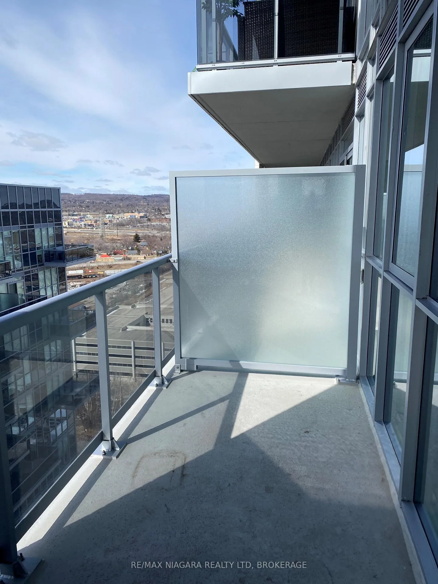 Photo 20 of Unit 2105, 2087 Fairview Street, Burlington, Freeman — HOMEH