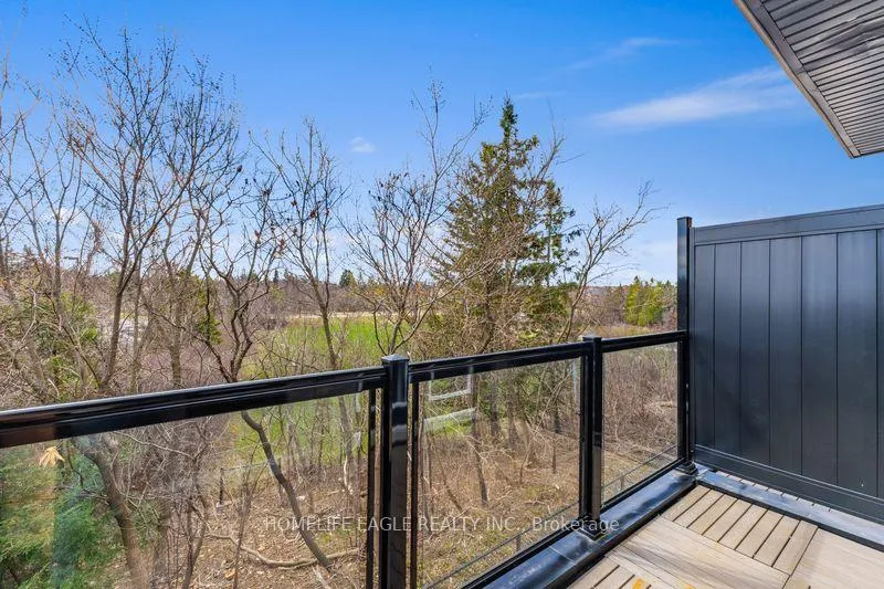 Photo 9 of Unit 16, 7 Phelps Lane, Richmond Hill, Oak Ridges — HOMEH