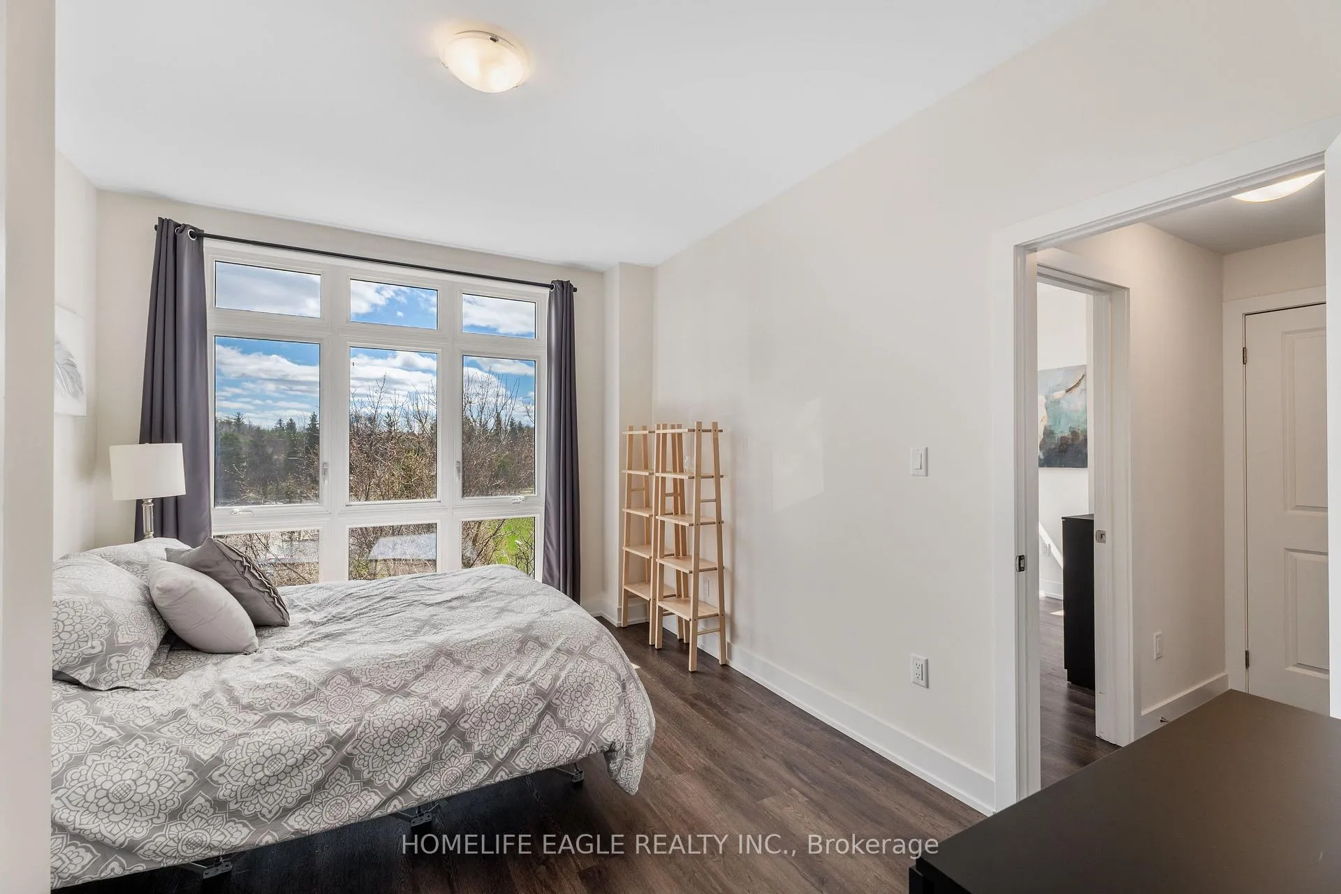 Photo 12 of Unit 16, 7 Phelps Lane, Richmond Hill, Oak Ridges — HOMEH