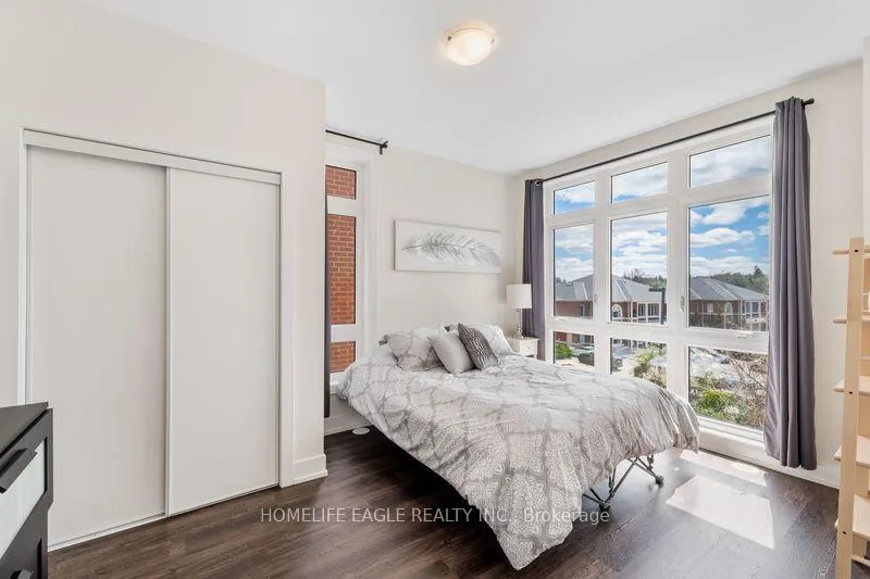 Photo 13 of Unit 16, 7 Phelps Lane, Richmond Hill, Oak Ridges — HOMEH