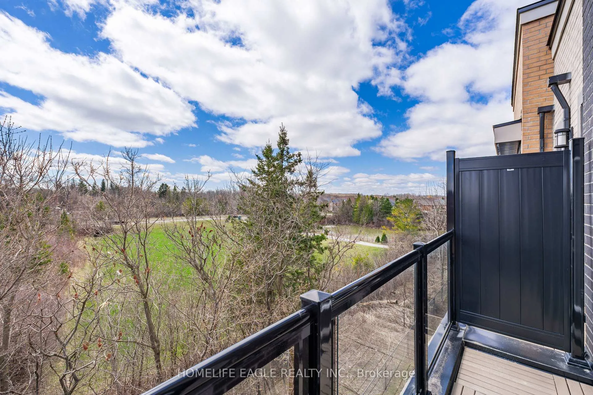 Photo 19 of Unit 16, 7 Phelps Lane, Richmond Hill, Oak Ridges — HOMEH