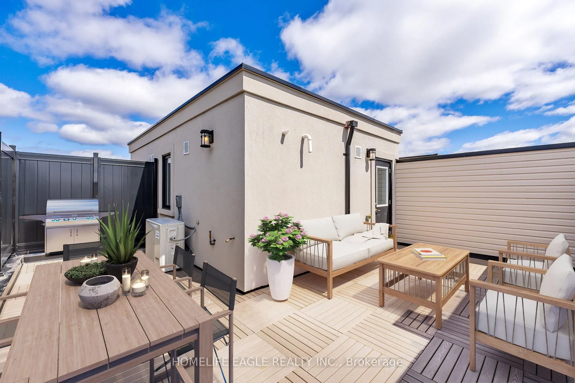 Photo 23 of Unit 16, 7 Phelps Lane, Richmond Hill, Oak Ridges — HOMEH