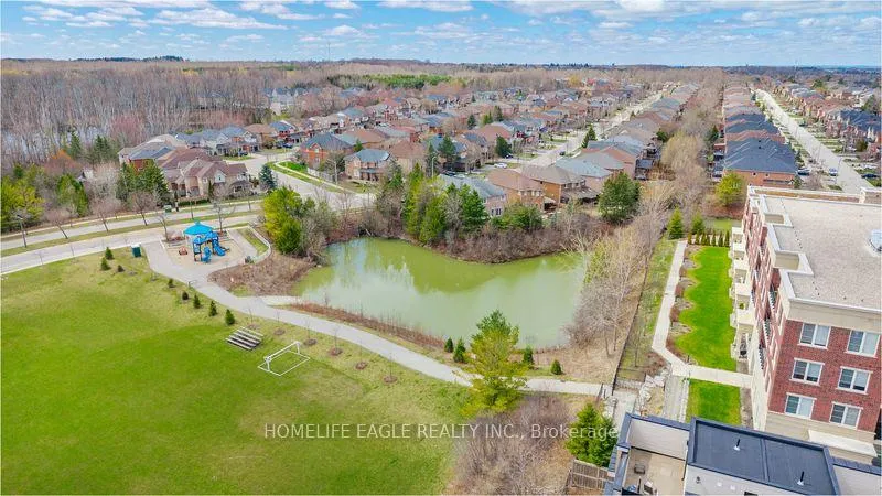 Photo 25 of Unit 16, 7 Phelps Lane, Richmond Hill, Oak Ridges — HOMEH