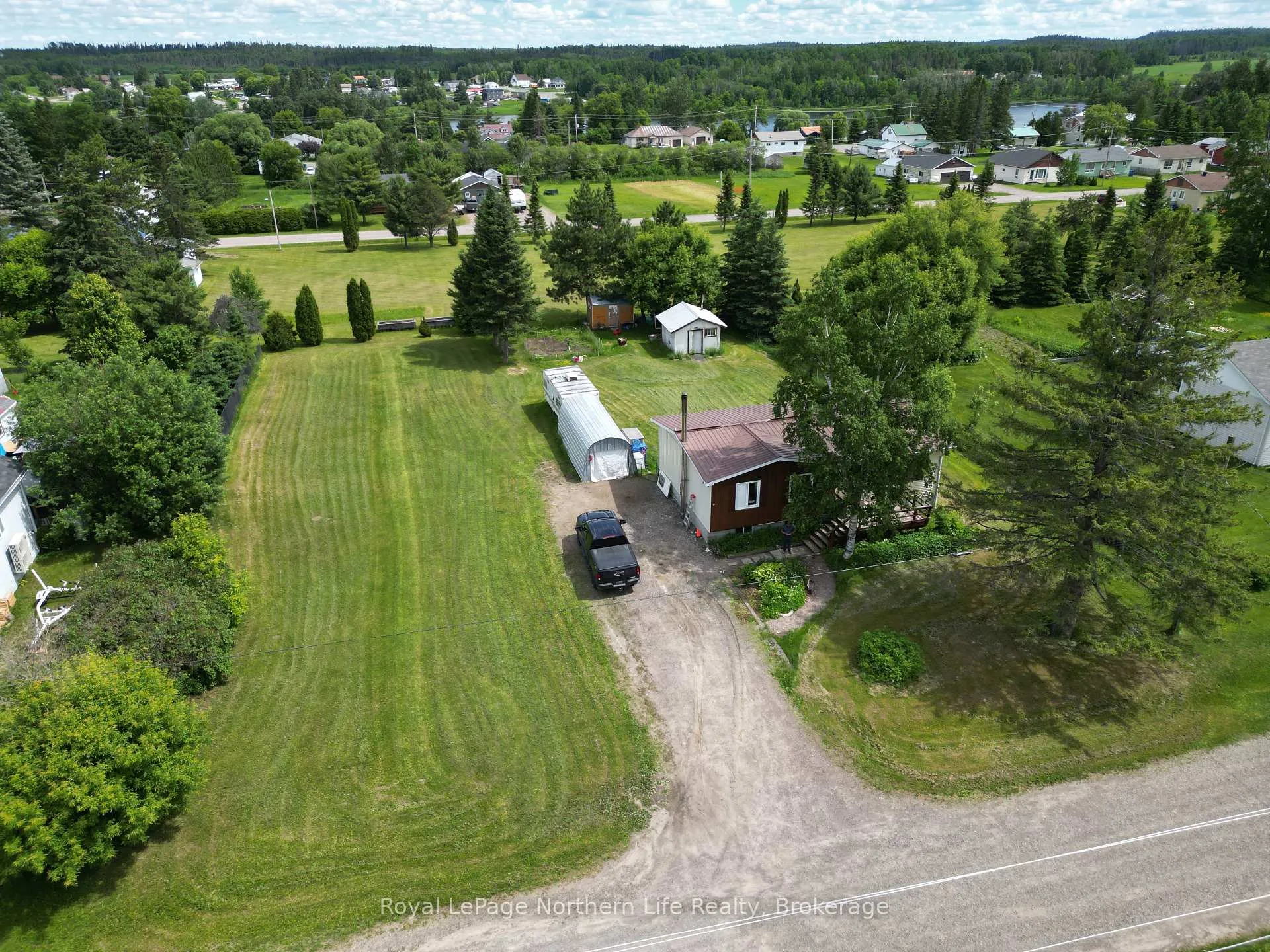 Photo 2 of 9 Fifth Street, Timiskaming, TIM - Outside - Rural — HOMEH