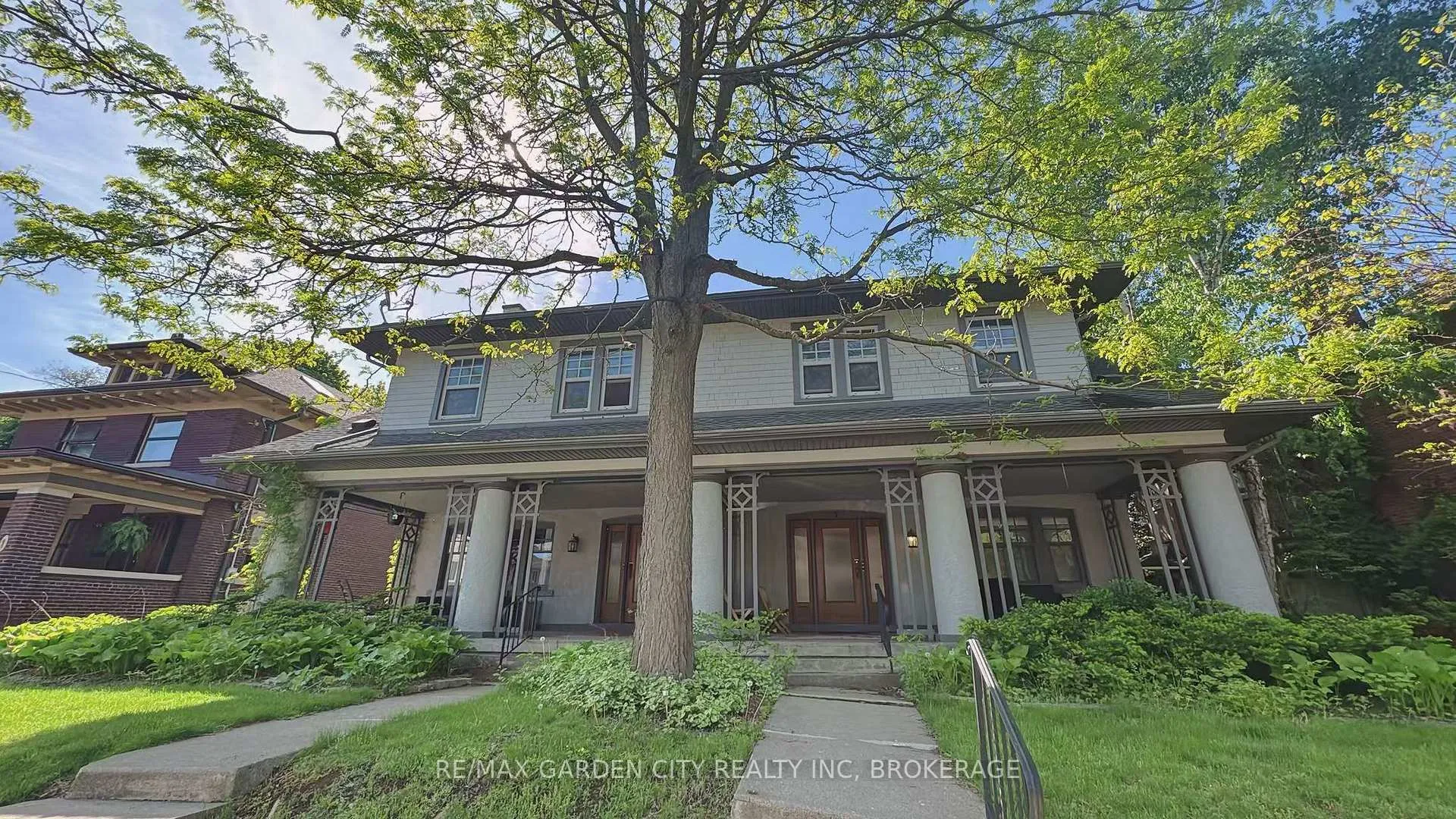 Photo 2 of Unit 2, 5 College Street, St. Catharines, Downtown — HOMEH
