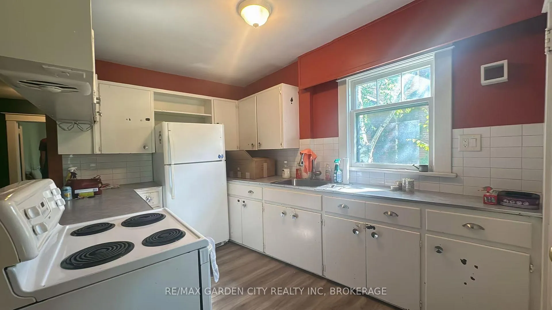 Photo 7 of Unit 2, 5 College Street, St. Catharines, Downtown — HOMEH