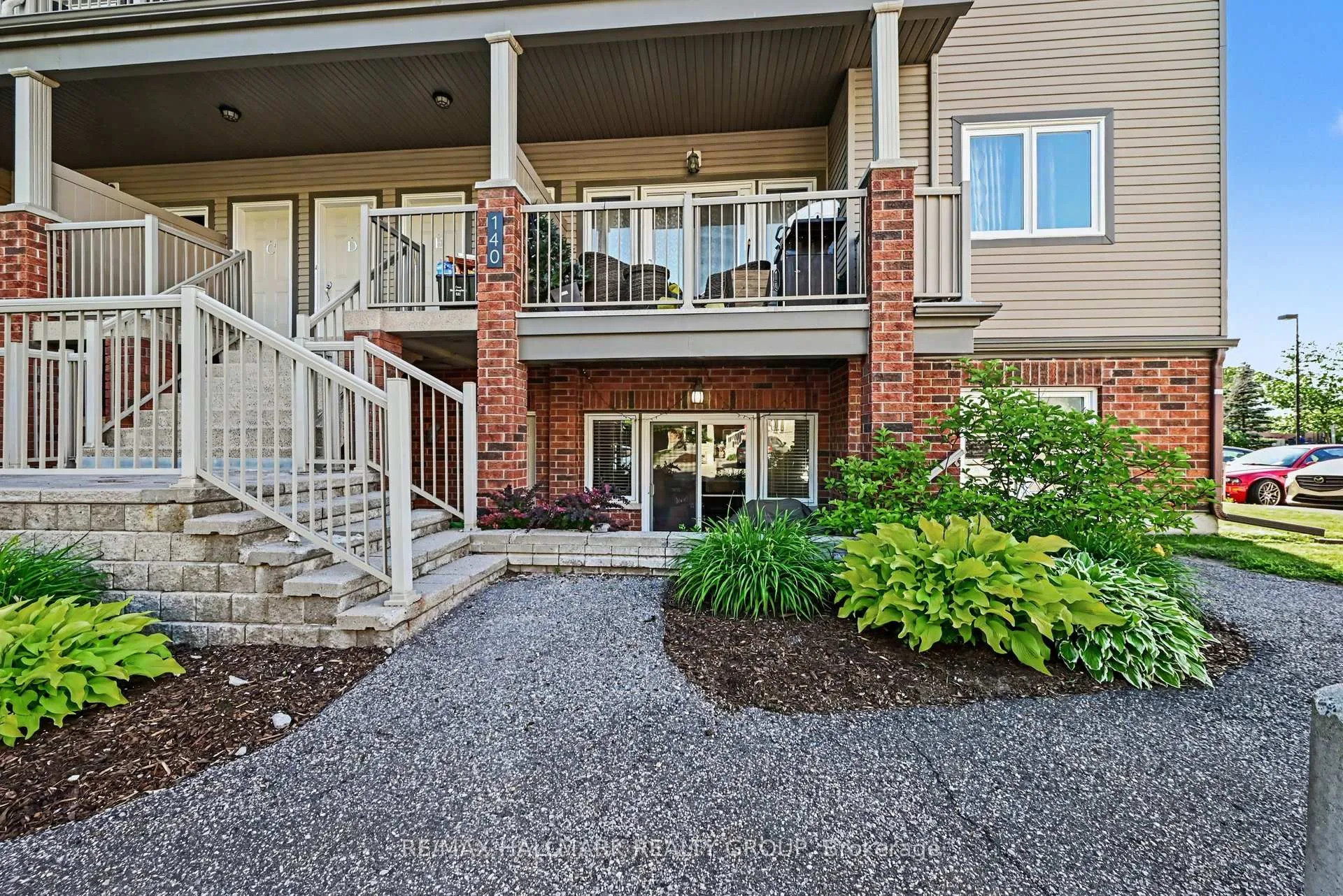 Photo 1 of 140 Mocha Private, Ottawa, Blossom Park/Kemp Park/Findlay Creek — HOMEH