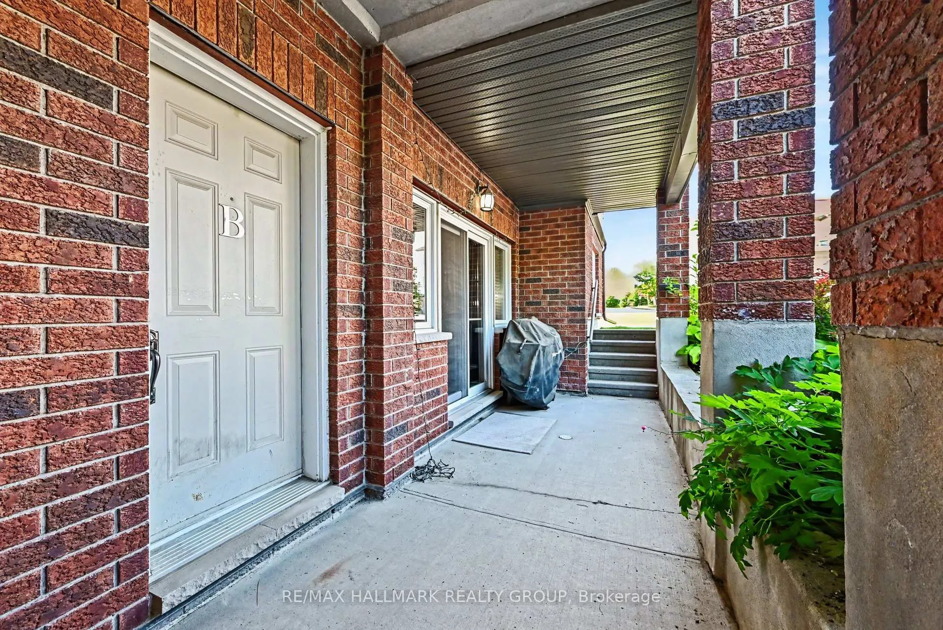 Photo 2 of 140 Mocha Private, Ottawa, Blossom Park/Kemp Park/Findlay Creek — HOMEH