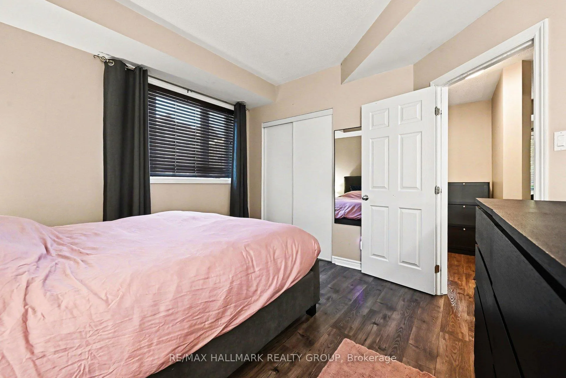 Photo 13 of 140 Mocha Private, Ottawa, Blossom Park/Kemp Park/Findlay Creek — HOMEH