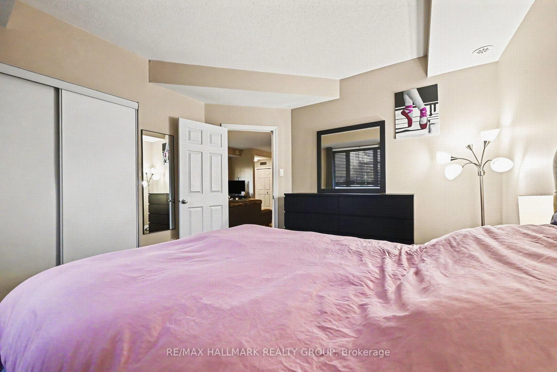 Photo 14 of 140 Mocha Private, Ottawa, Blossom Park/Kemp Park/Findlay Creek — HOMEH