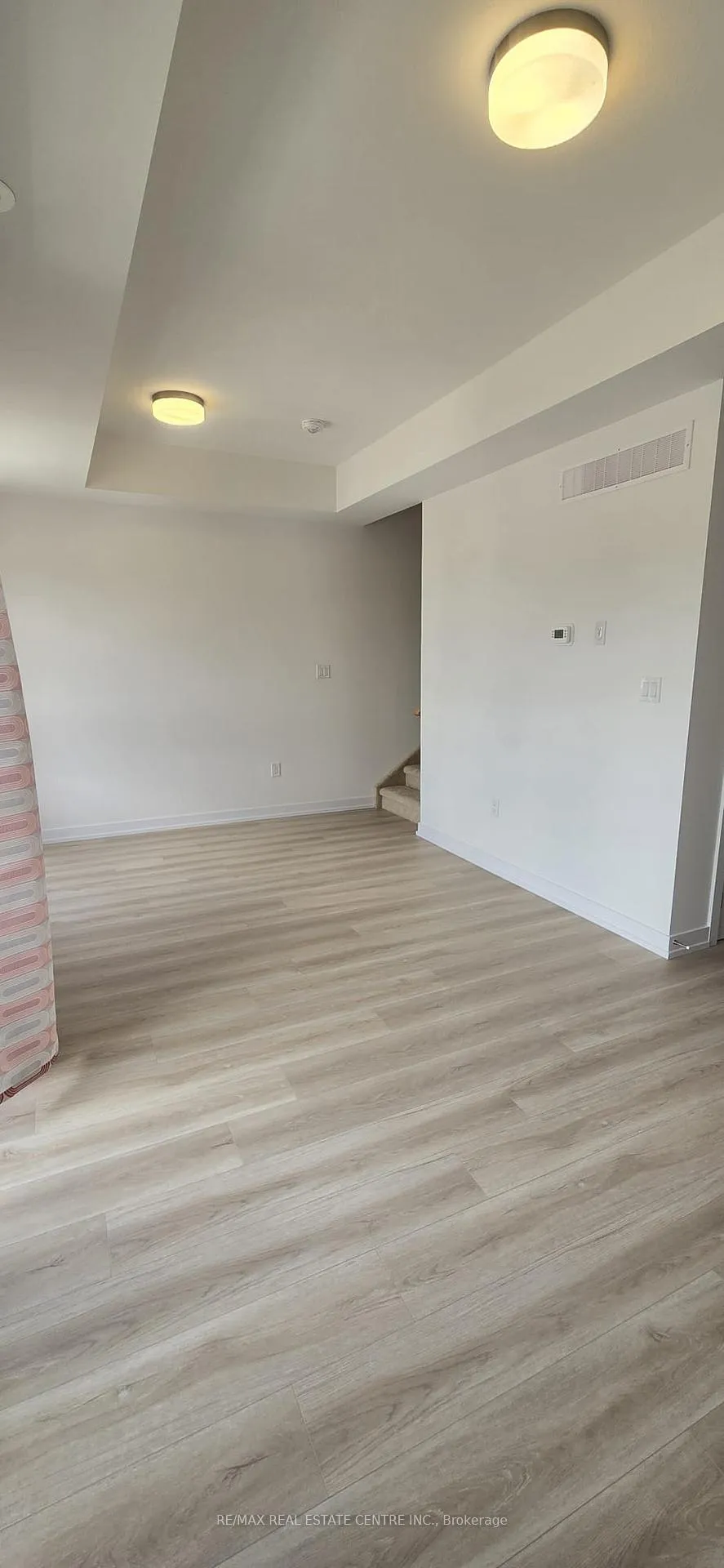 Photo 16 of Unit R-14, 25 Palace Street, Kitchener, Laurentian Hills — HOMEH