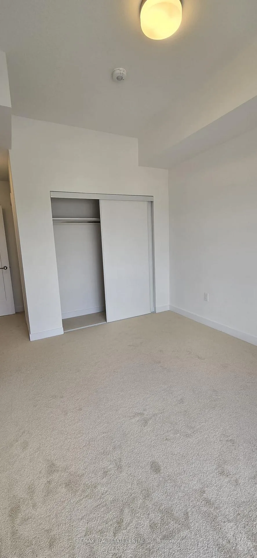 Photo 24 of Unit R-14, 25 Palace Street, Kitchener, Laurentian Hills — HOMEH