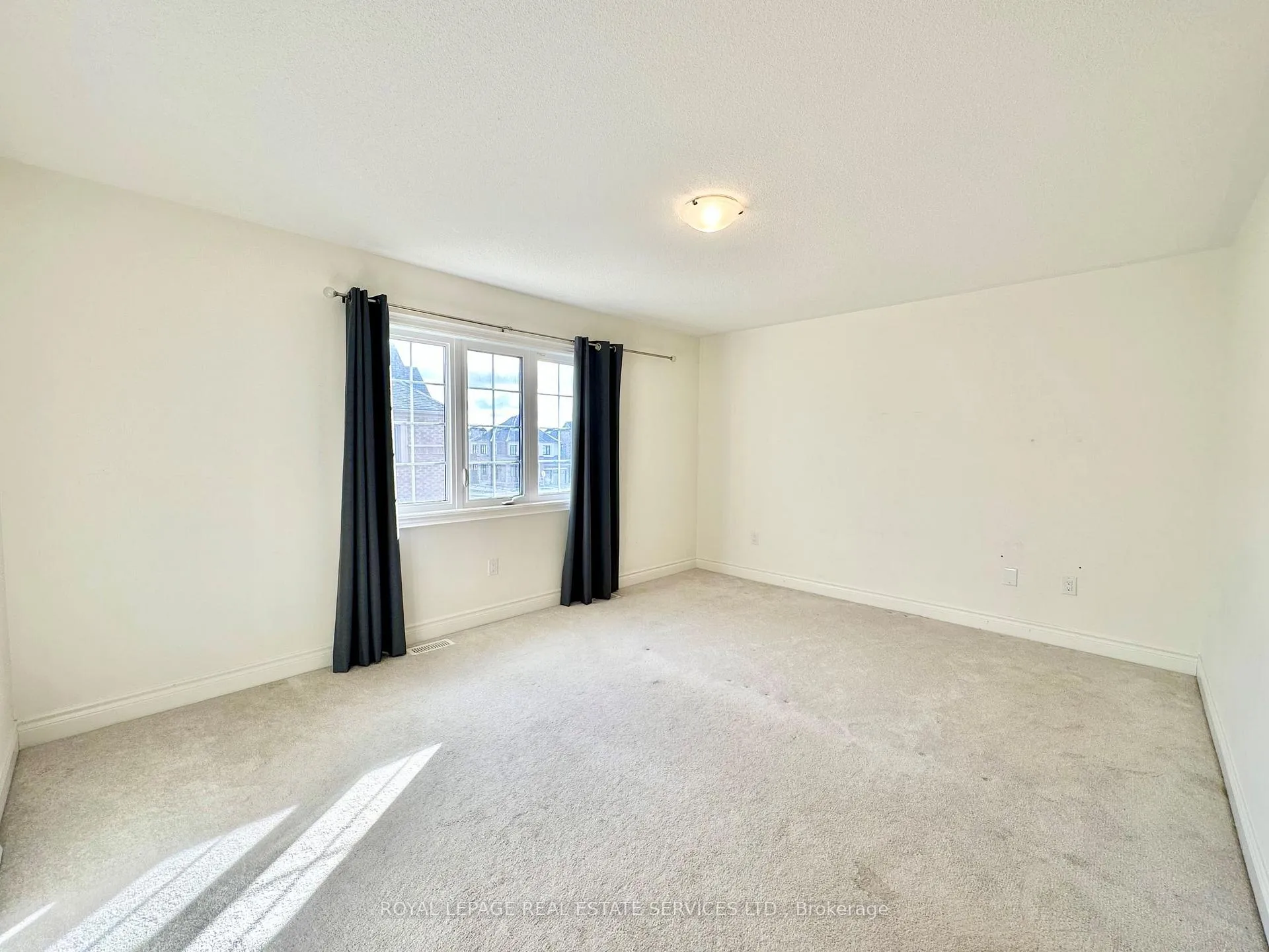 Photo 12 of 1355 Restivo Lane, Milton, Ford — HOMEH