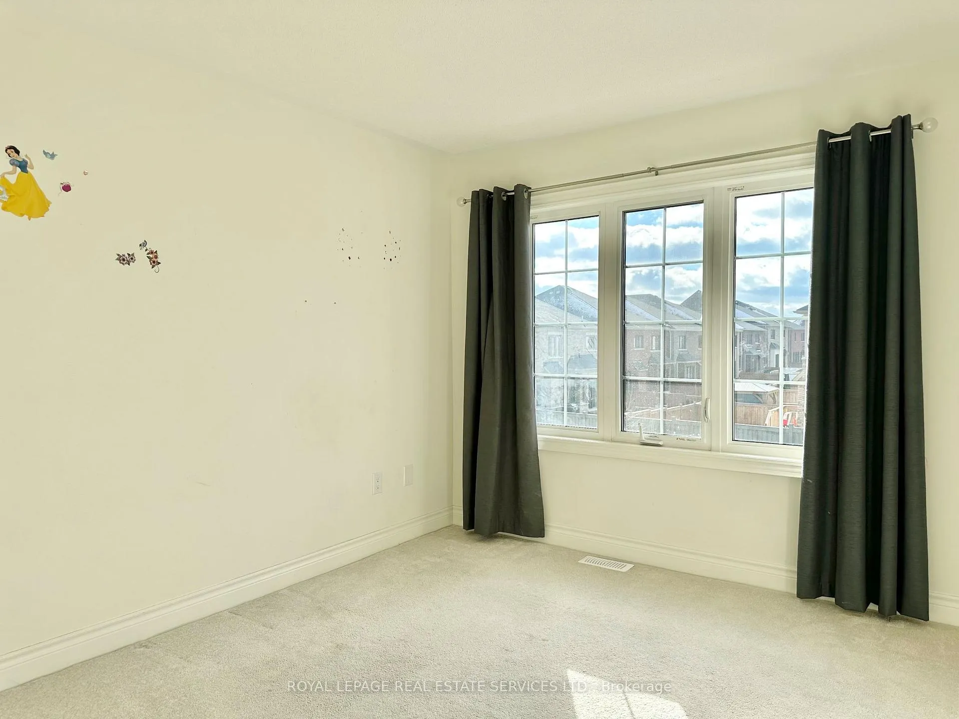Photo 17 of 1355 Restivo Lane, Milton, Ford — HOMEH