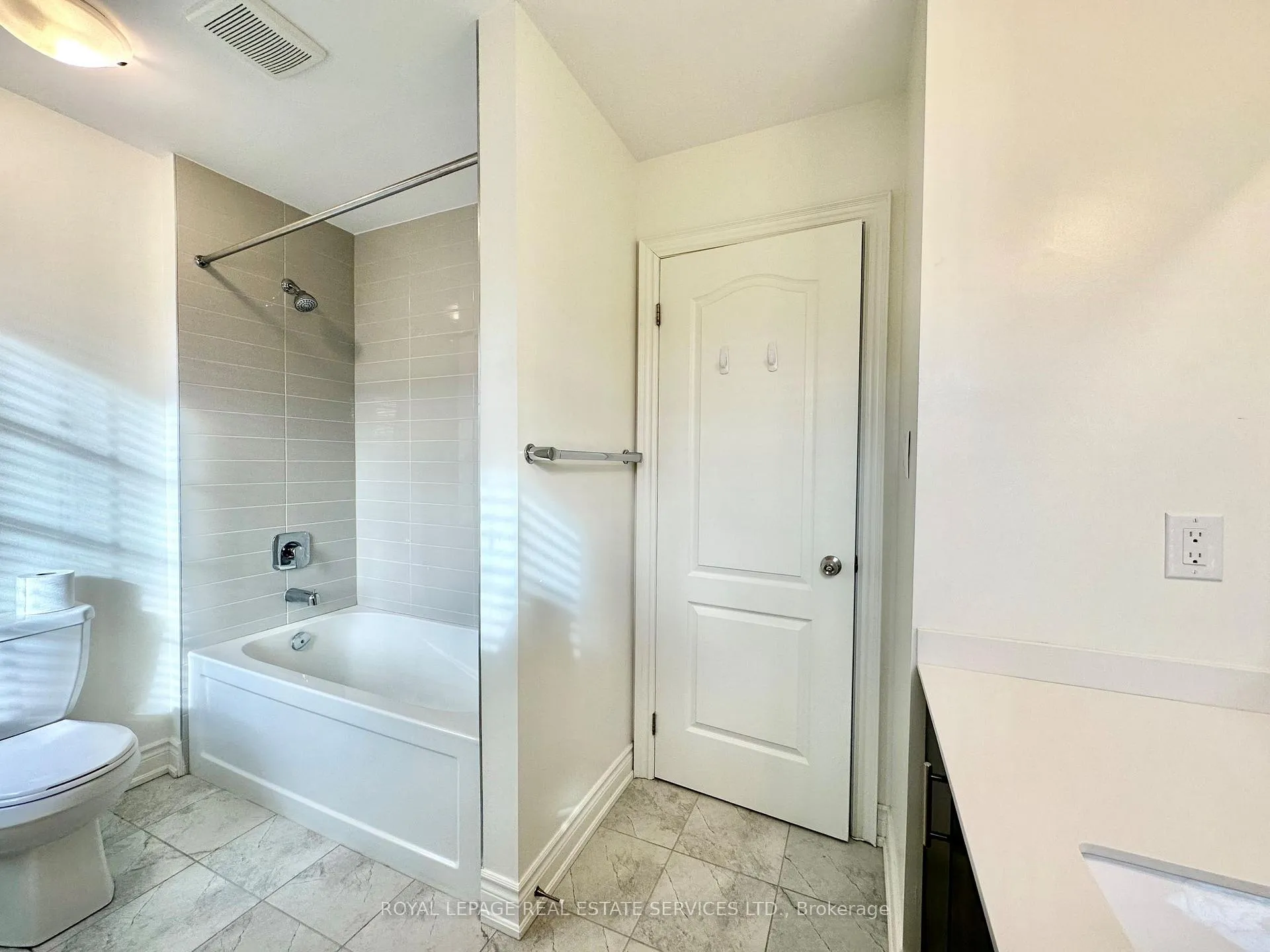 Photo 19 of 1355 Restivo Lane, Milton, Ford — HOMEH