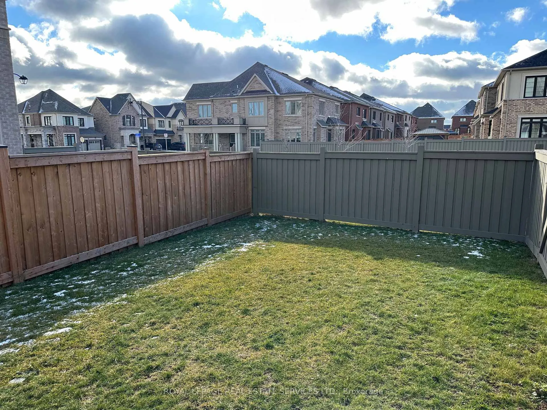 Photo 27 of 1355 Restivo Lane, Milton, Ford — HOMEH