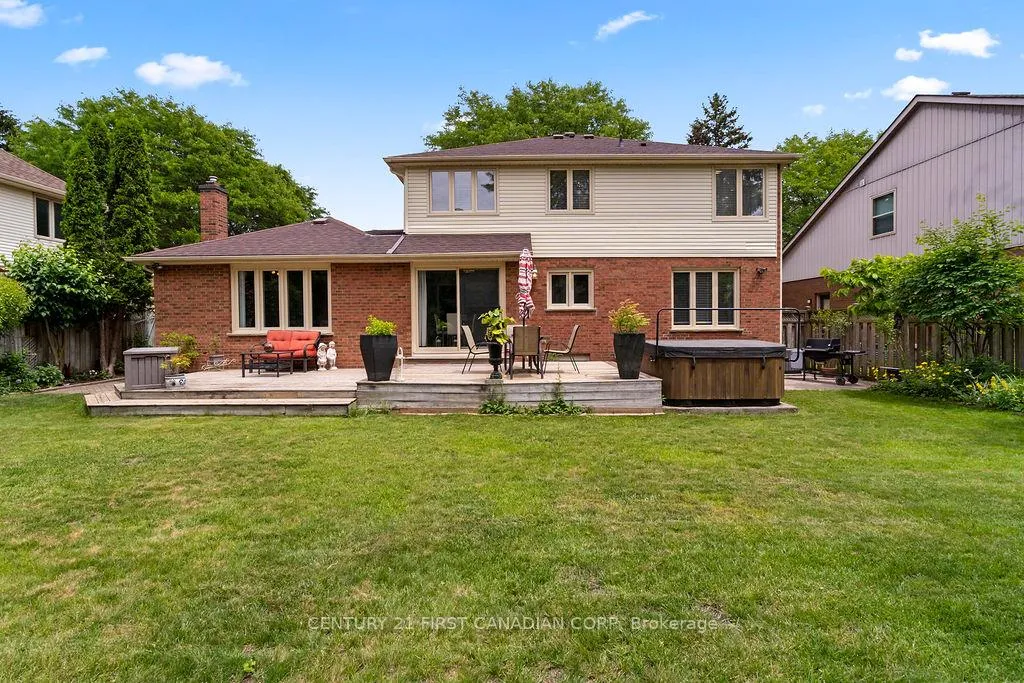 Photo 38 of 1677 Phillbrook Crescent, London, North B — HOMEH