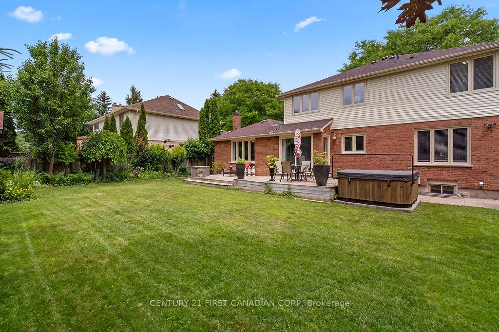 Photo 39 of 1677 Phillbrook Crescent, London, North B — HOMEH