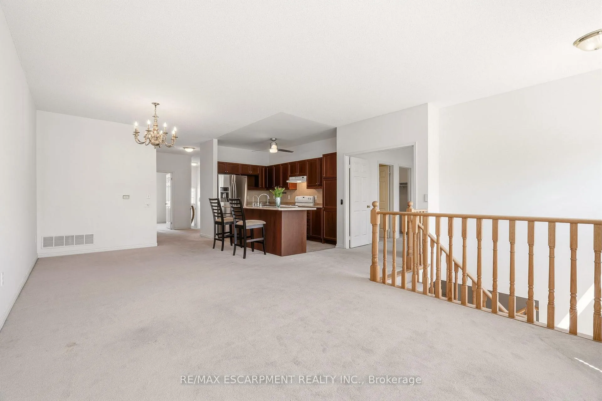 Photo 22 of Unit 40, 4400 Millcroft Park Drive, Burlington, Rose — HOMEH