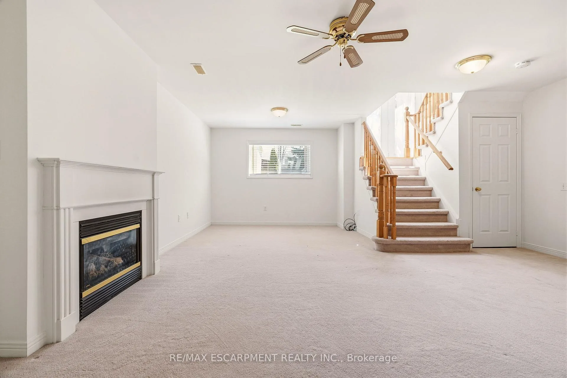 Photo 37 of Unit 40, 4400 Millcroft Park Drive, Burlington, Rose — HOMEH