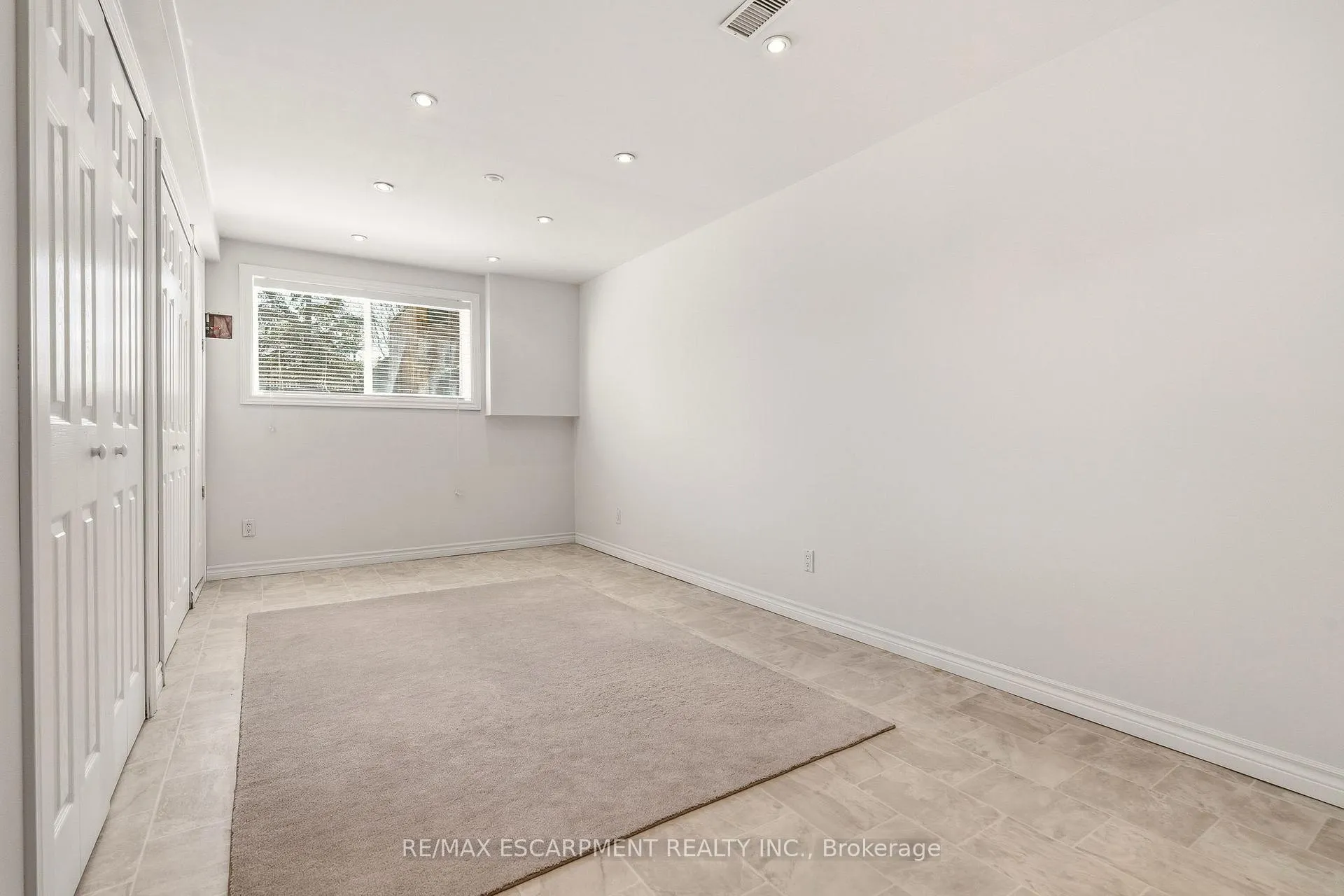 Photo 39 of Unit 40, 4400 Millcroft Park Drive, Burlington, Rose — HOMEH