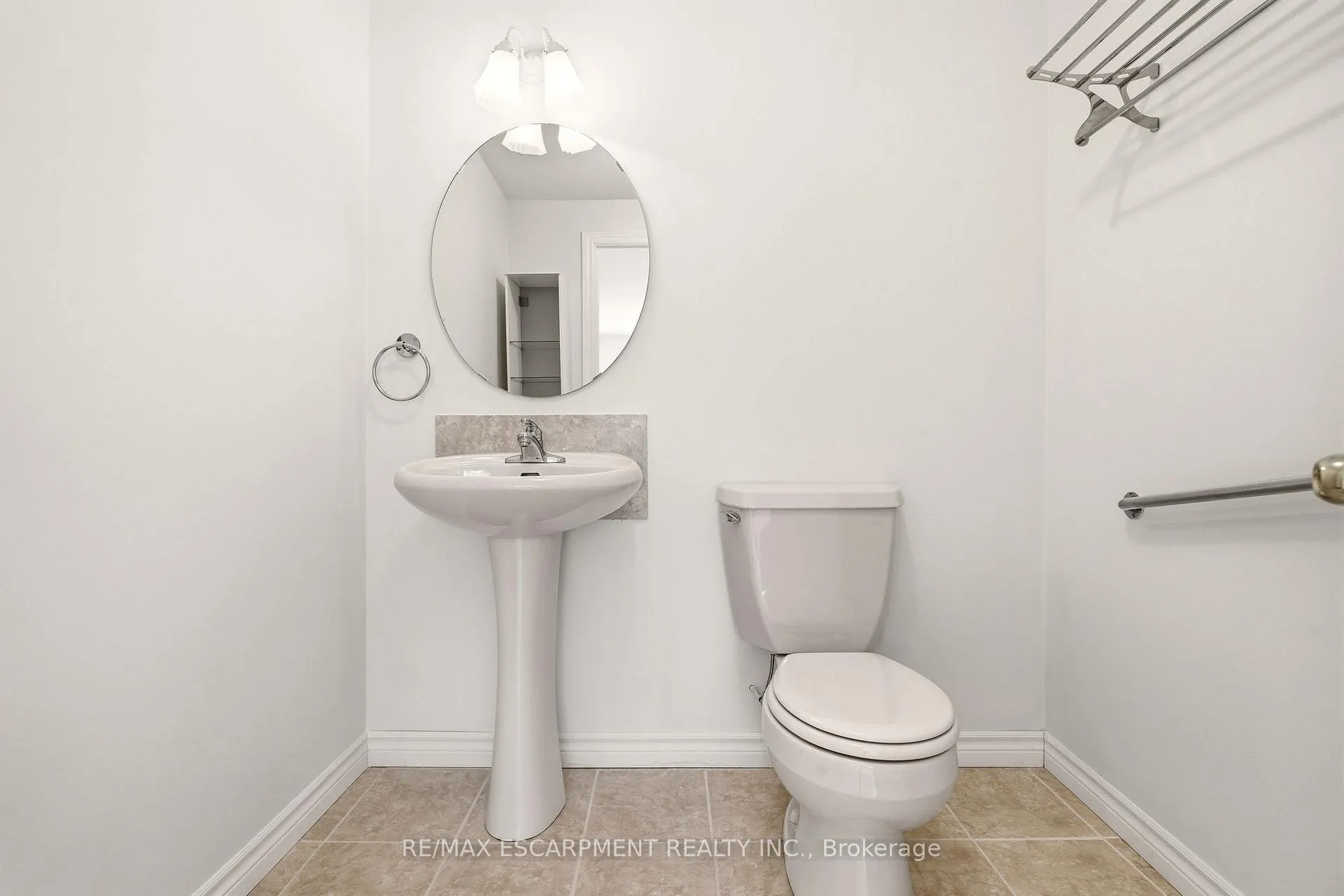 Photo 42 of Unit 40, 4400 Millcroft Park Drive, Burlington, Rose — HOMEH