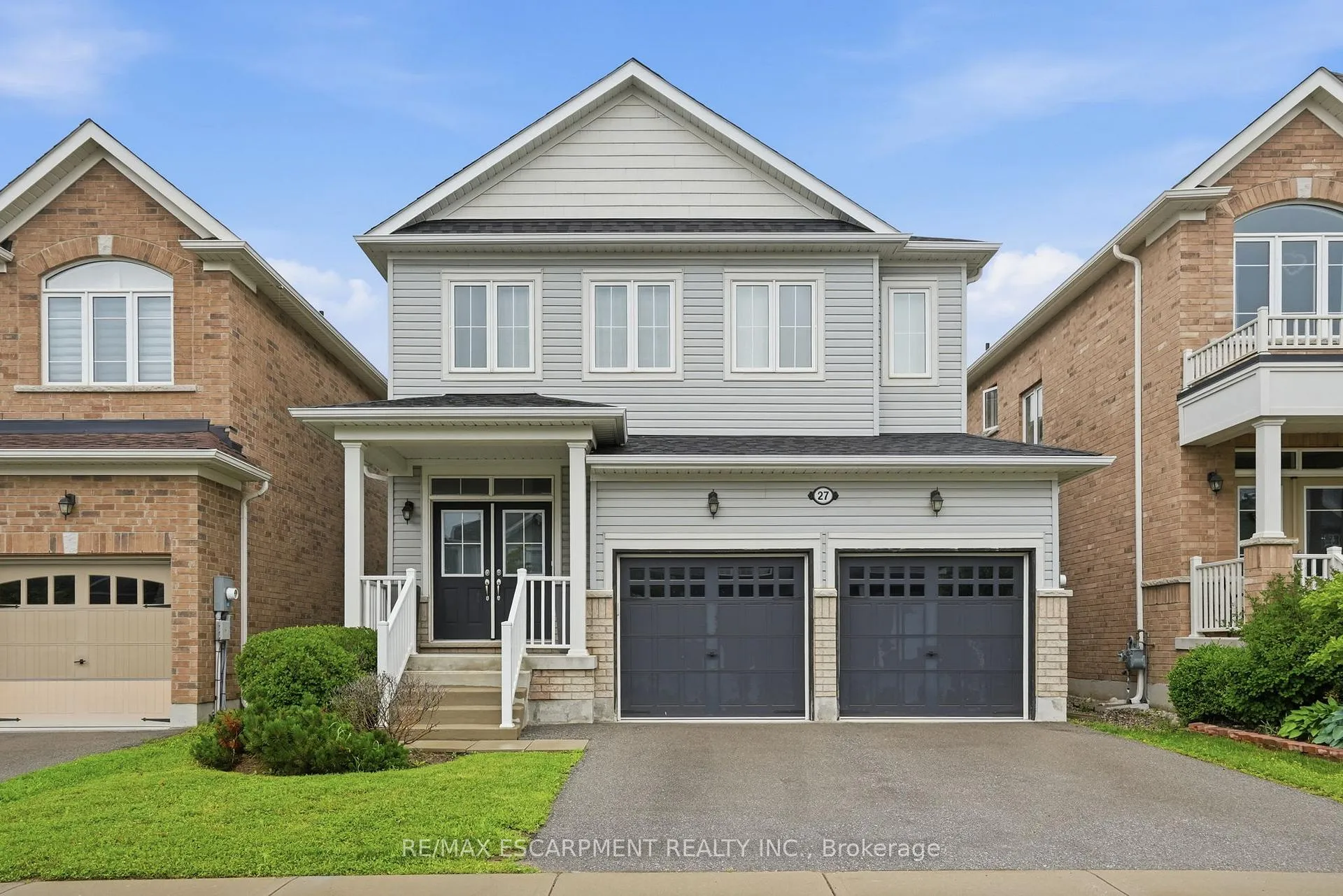 Photo 1 of 27 Robbins Ridge, Brant, Paris — HOMEH