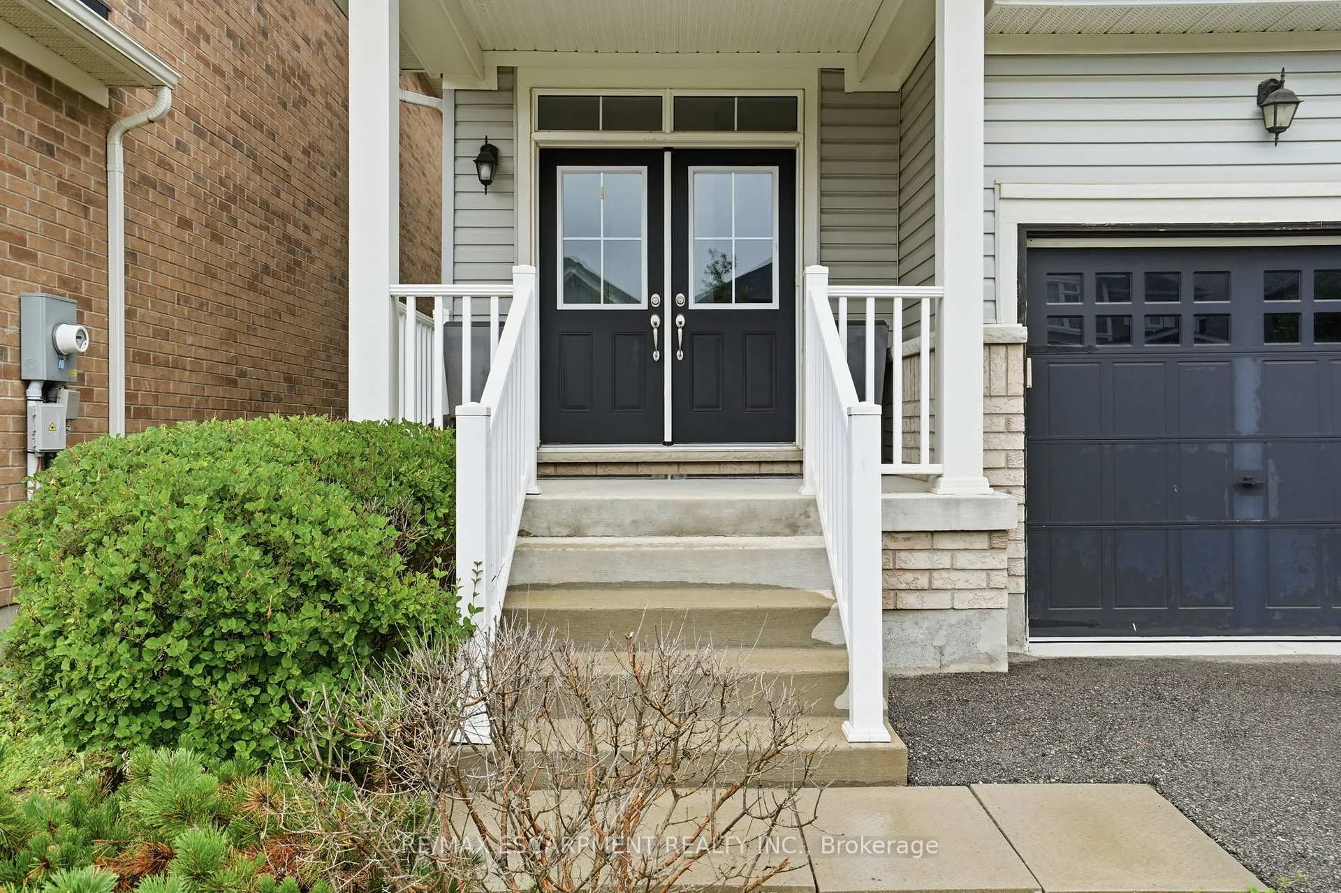 Photo 3 of 27 Robbins Ridge, Brant, Paris — HOMEH