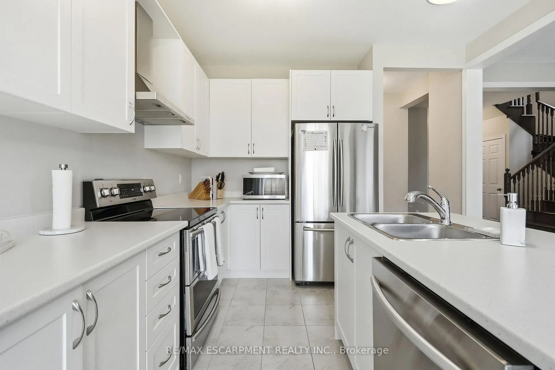 Photo 15 of 27 Robbins Ridge, Brant, Paris — HOMEH