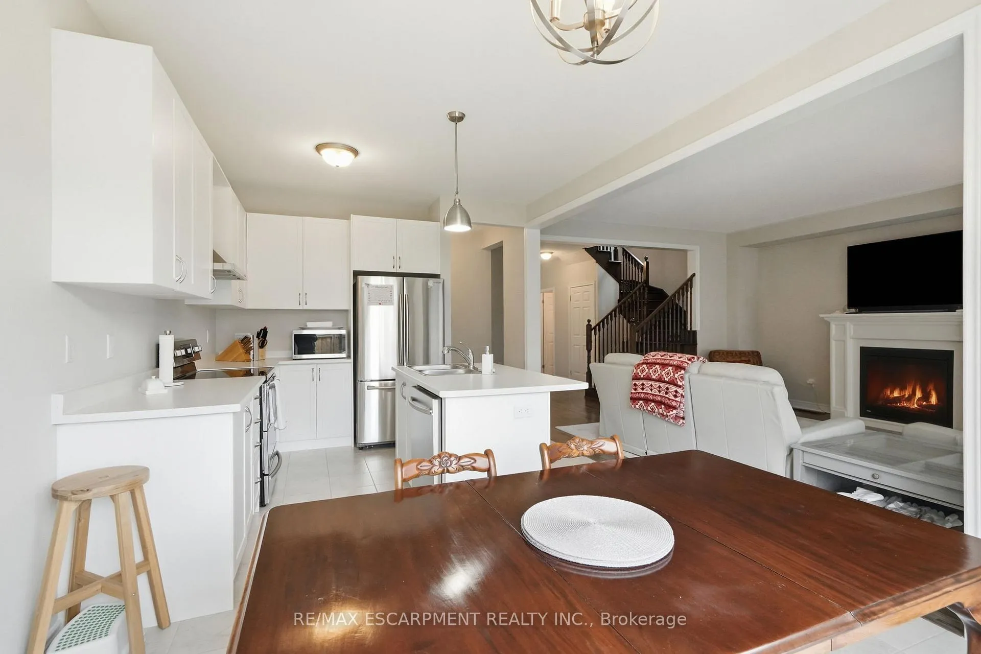 Photo 18 of 27 Robbins Ridge, Brant, Paris — HOMEH