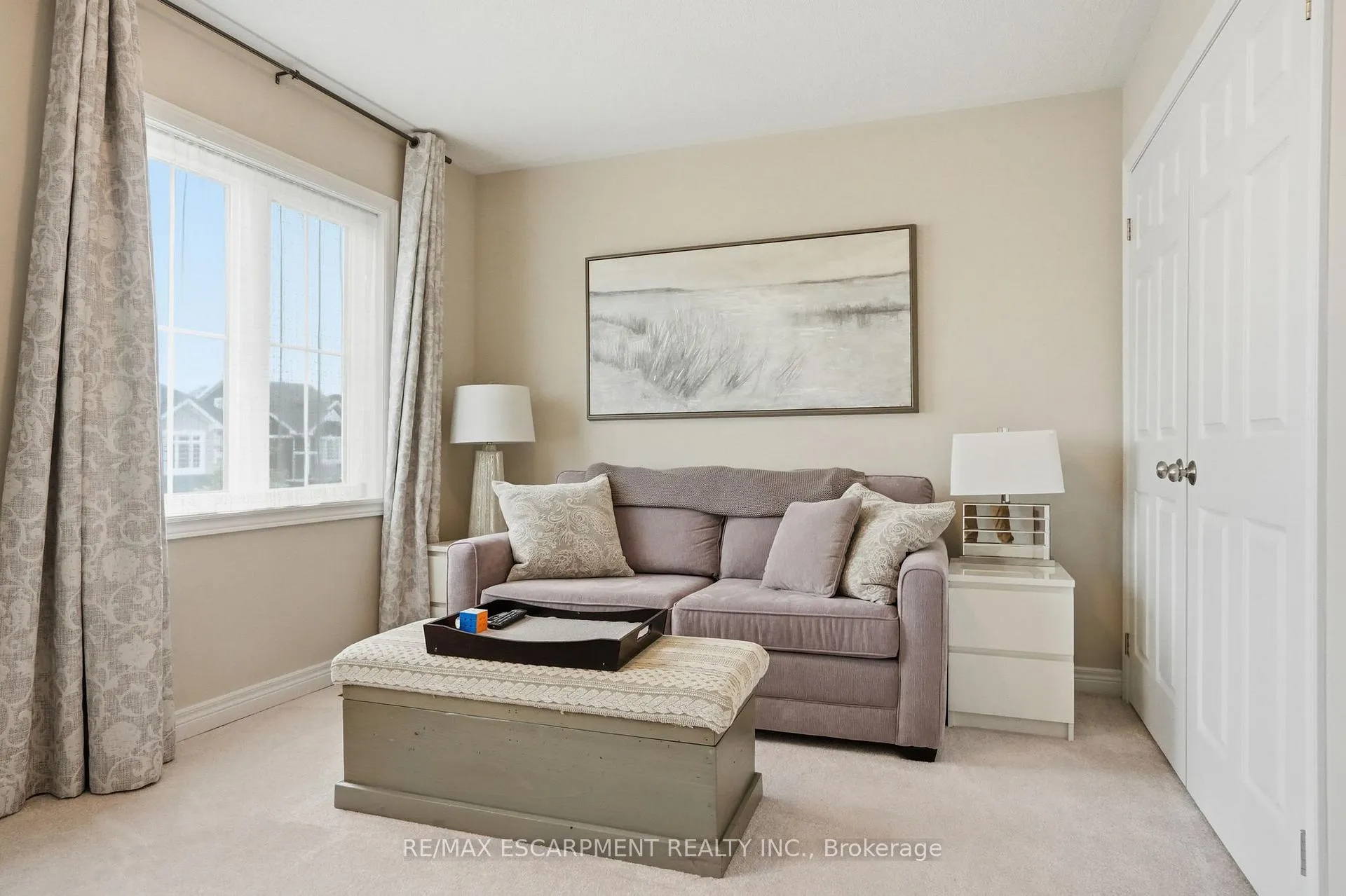 Photo 24 of 27 Robbins Ridge, Brant, Paris — HOMEH