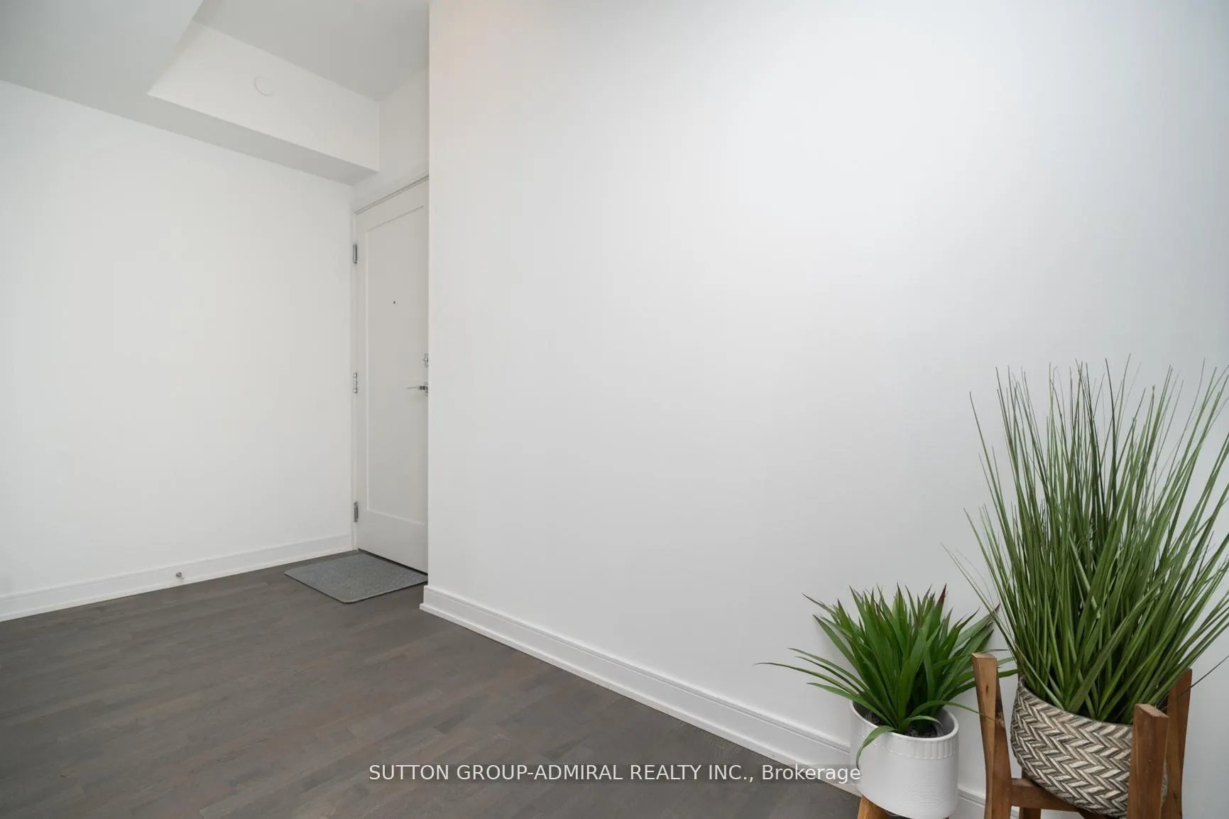 Photo 2 of Unit 301, 57 St. Joseph Street, Toronto, Bay Street Corridor — HOMEH