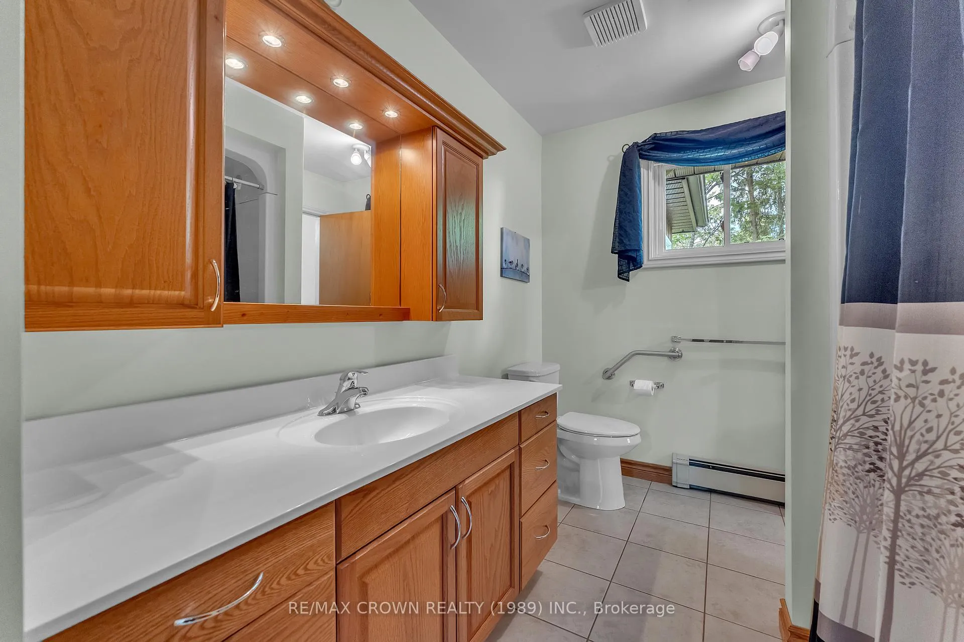 Photo 17 of 789 Laurentian Avenue, North Bay, Widdifield — HOMEH