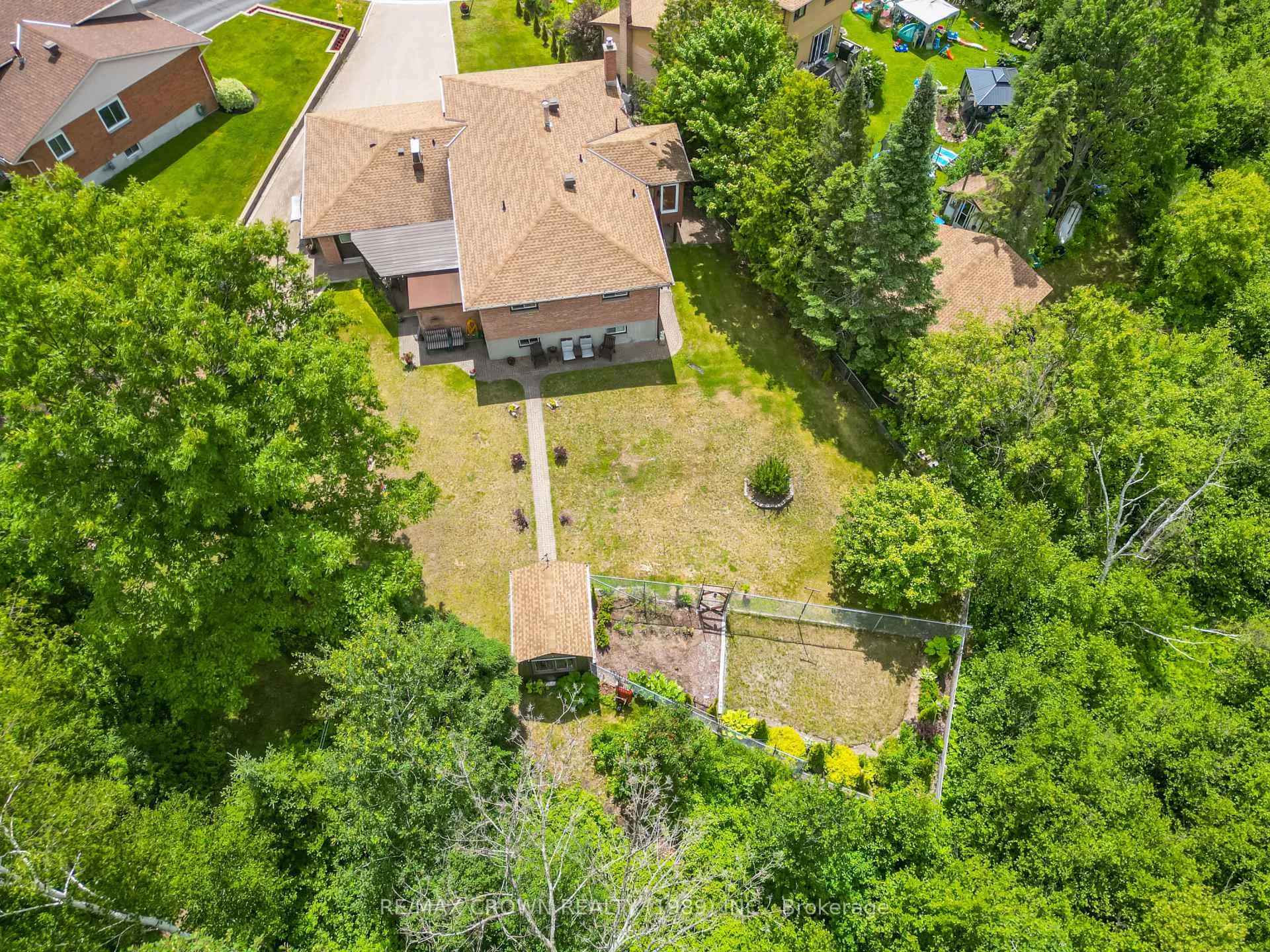 Photo 47 of 789 Laurentian Avenue, North Bay, Widdifield — HOMEH
