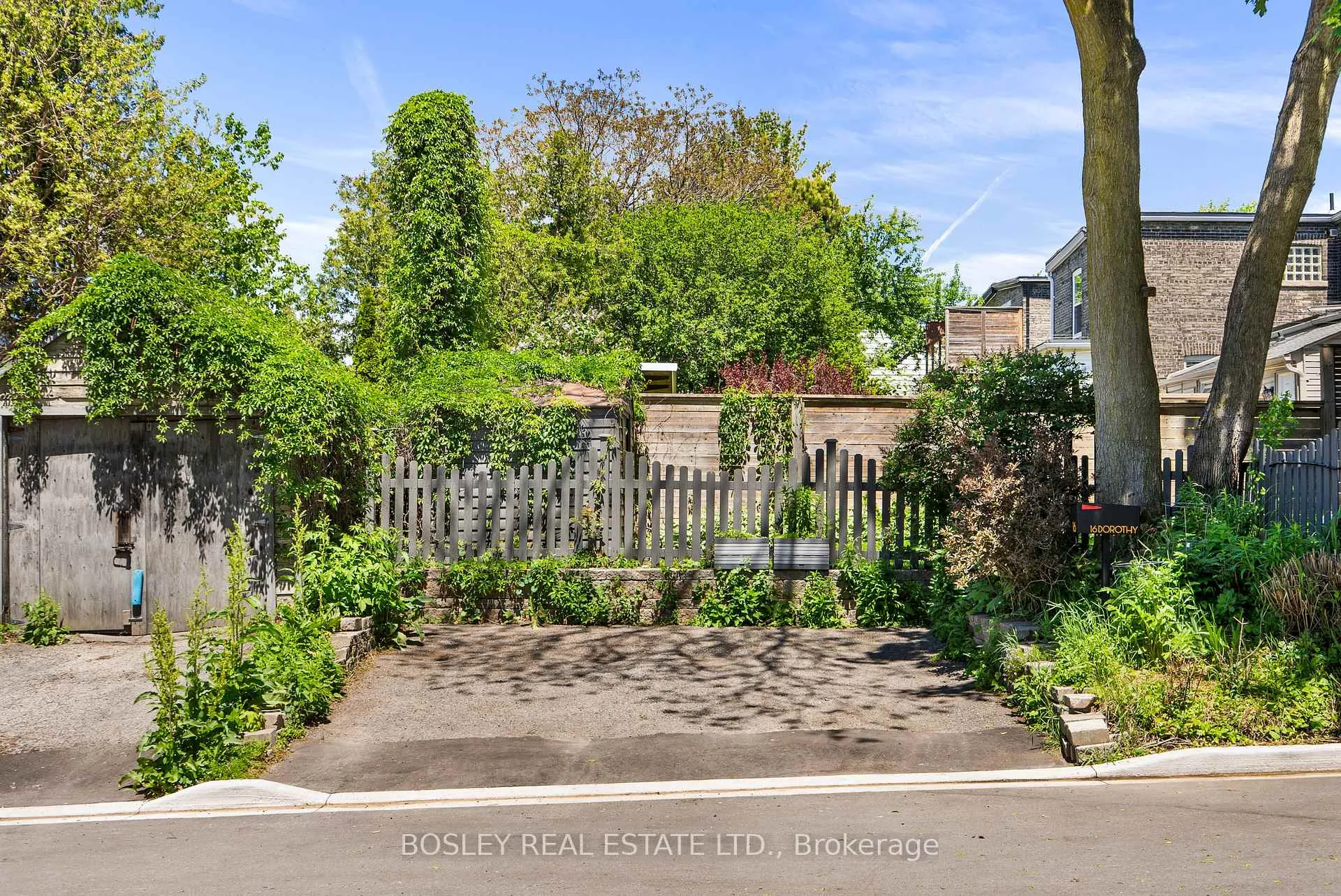 Photo 34 of 16 Dorothy Street, Toronto, South Riverdale — HOMEH