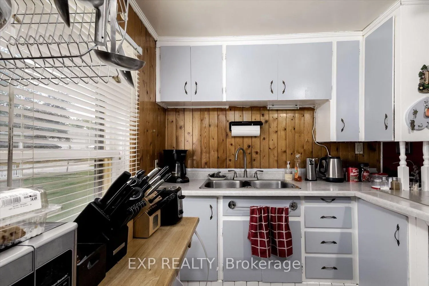 Photo 10 of 181 Union Street, Central Elgin, Belmont — HOMEH