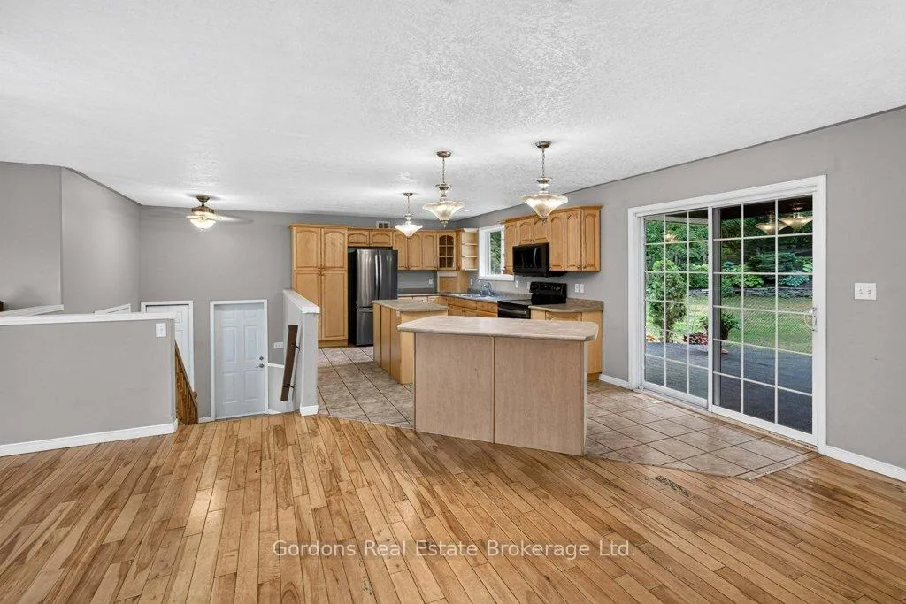 Photo 20 of 13 Cannery Road, Prince Edward County, Ameliasburg Ward — HOMEH