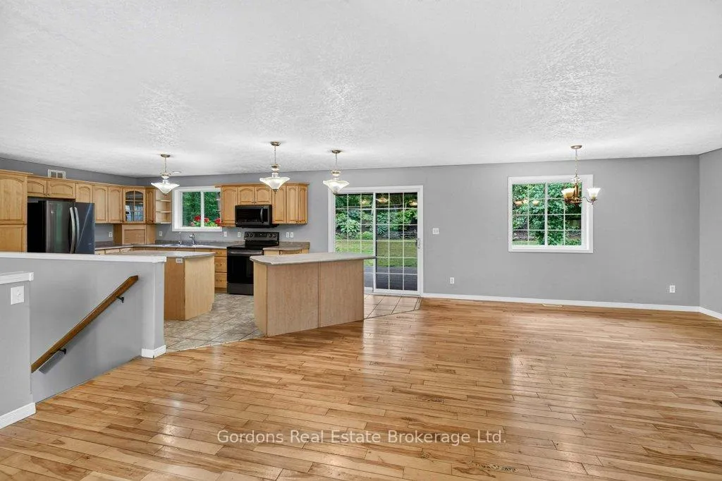 Photo 21 of 13 Cannery Road, Prince Edward County, Ameliasburg Ward — HOMEH